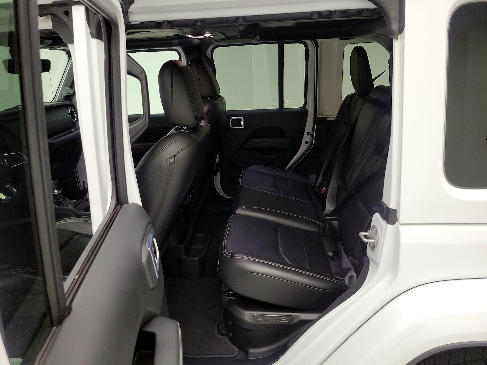 2021 Jeep Wrangler Unlimited Sahara 4XE - Photo 22