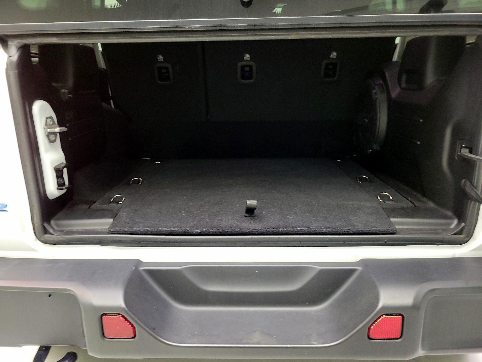 2021 Jeep Wrangler Unlimited Sahara 4XE - Photo 23