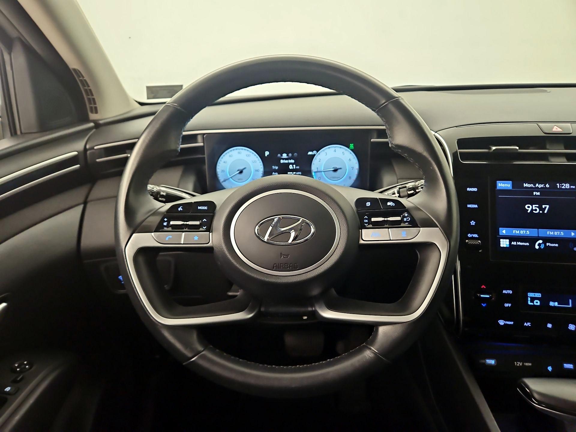 Thumbnail: 2023 Hyundai Tucson - 10