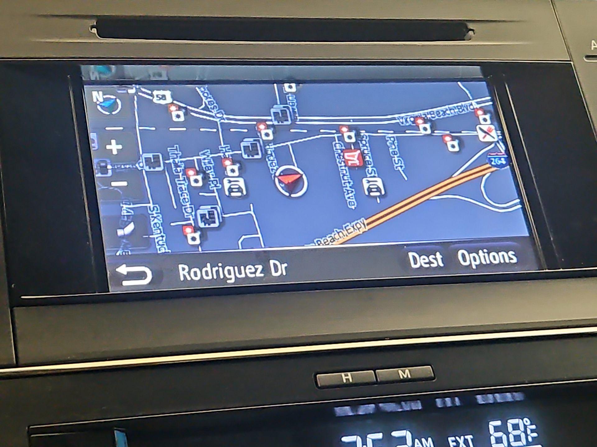 Thumbnail: 2014 Toyota Avalon - 14