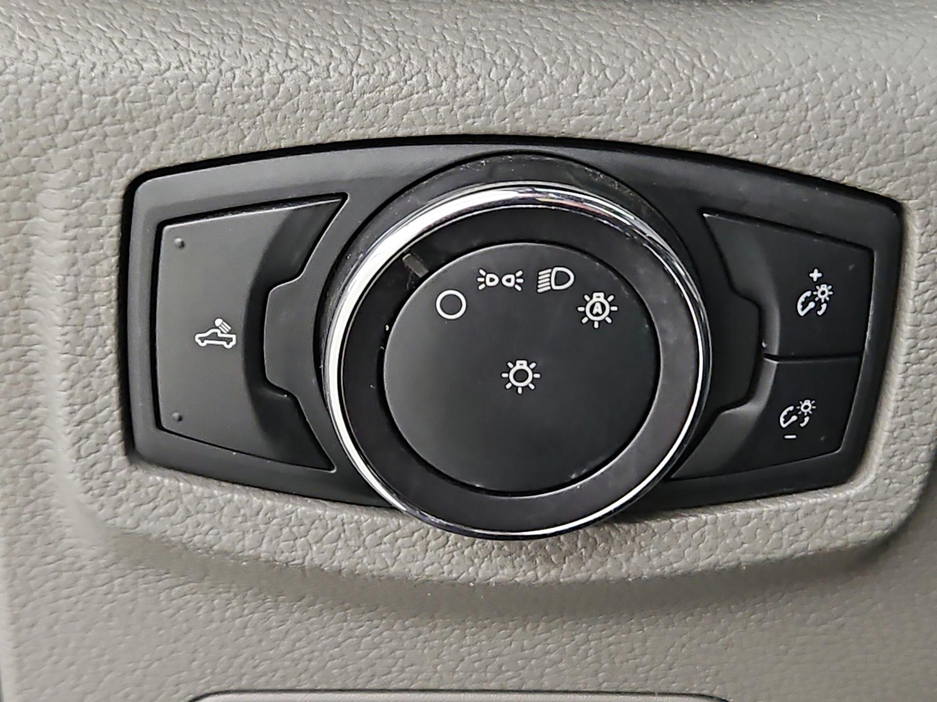 Thumbnail: 2020 Ford F-150 - 13