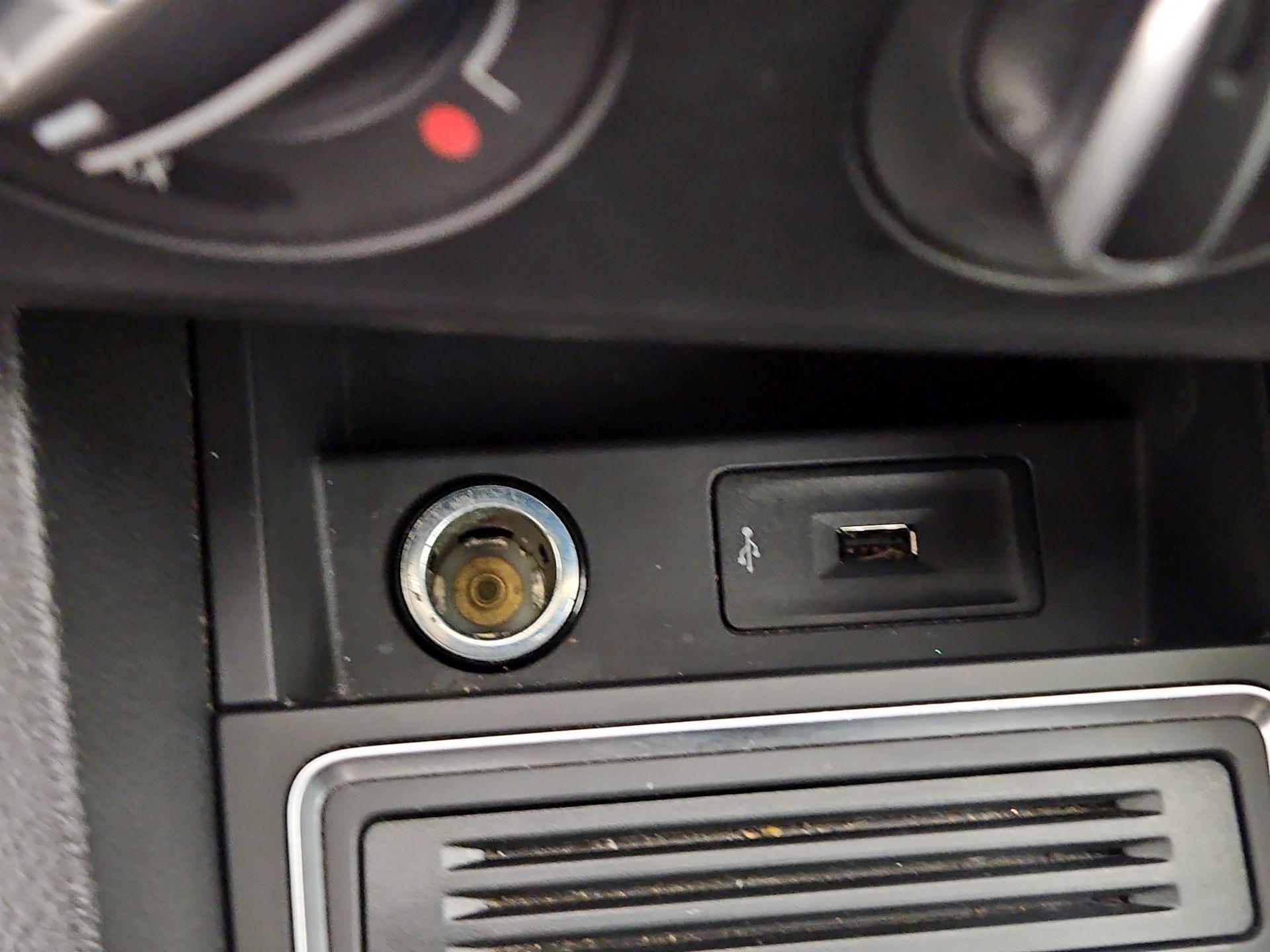 Thumbnail: 2018 Volkswagen Jetta - 18