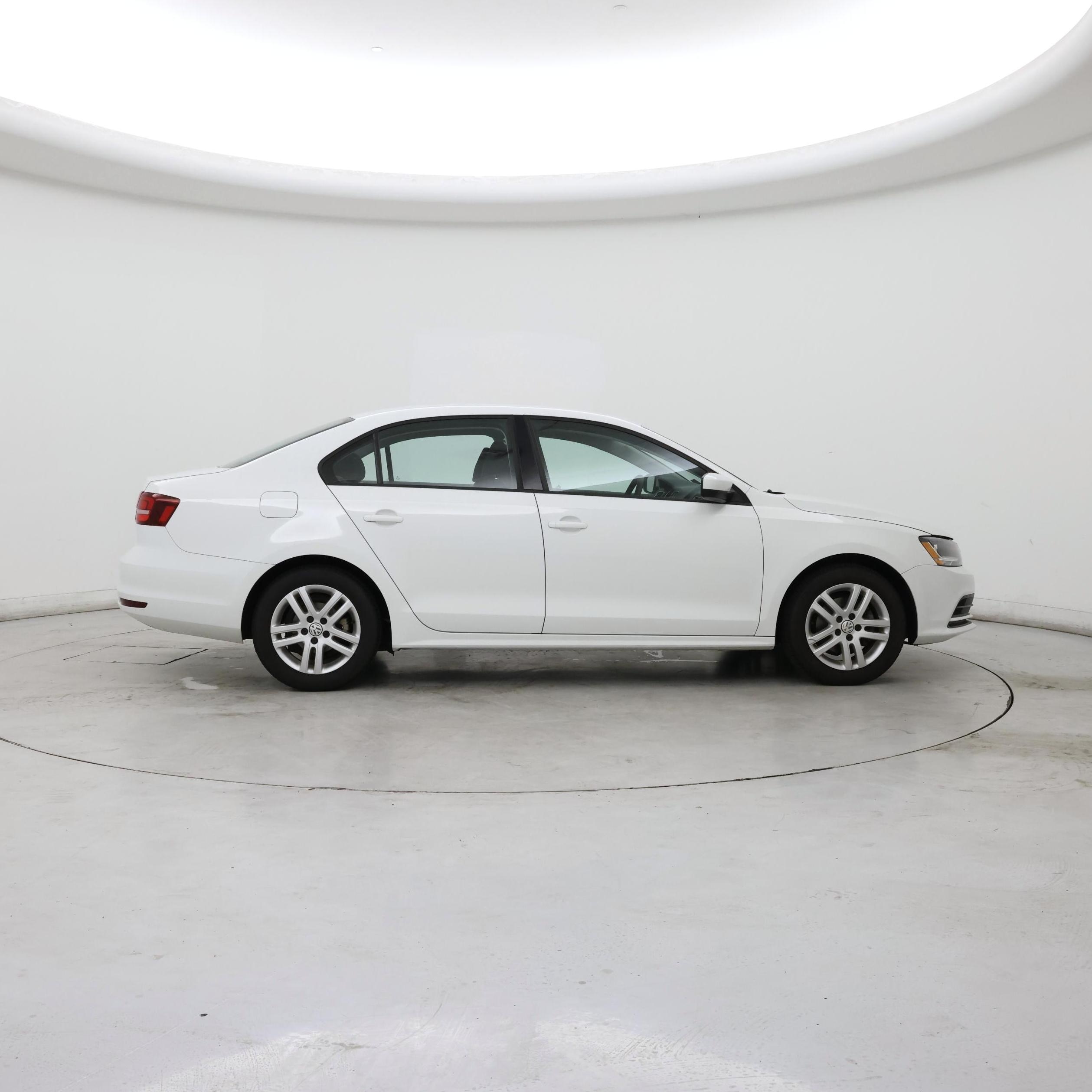 Thumbnail: 2018 Volkswagen Jetta - 7