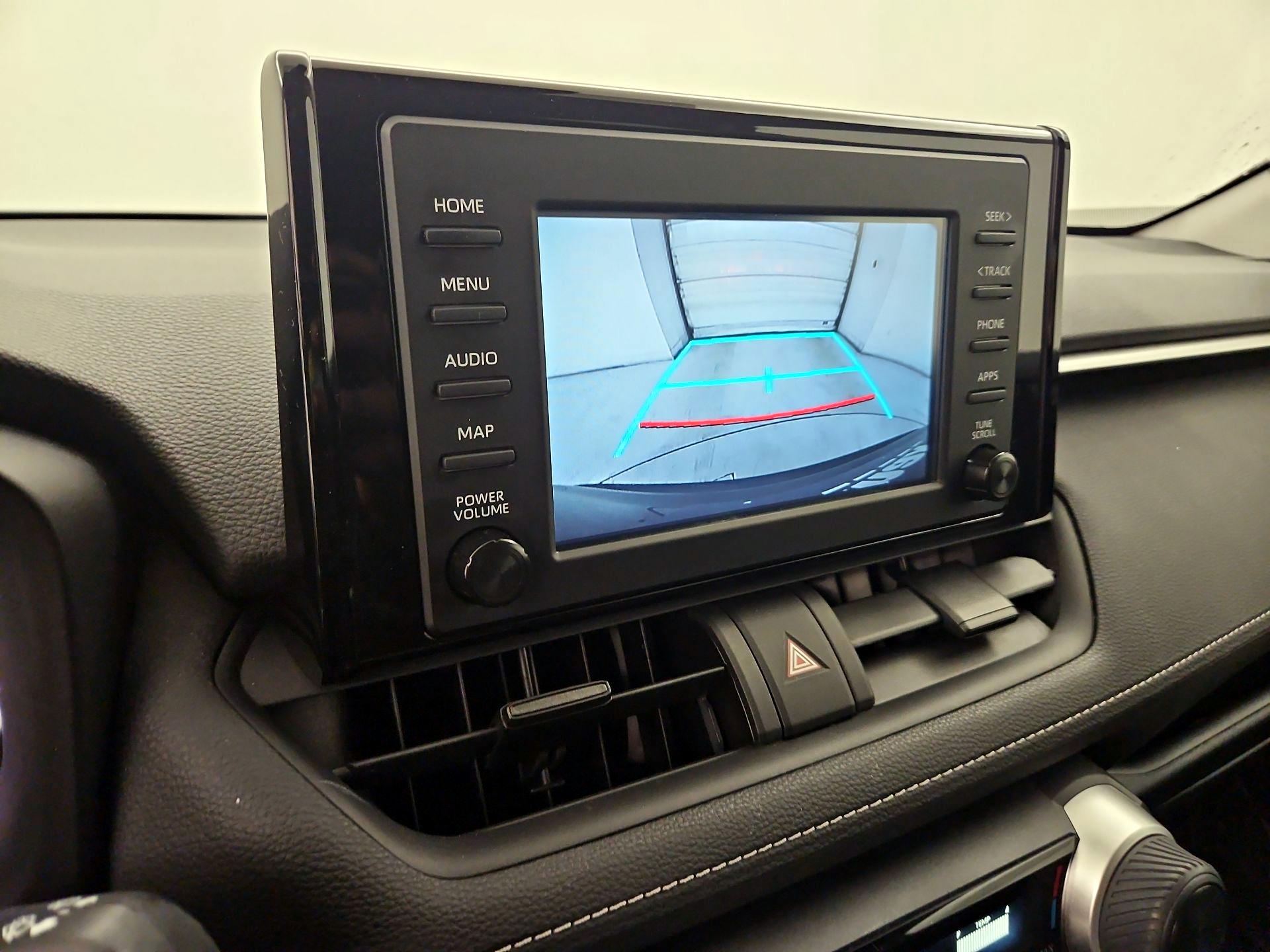 Thumbnail: 2019 Toyota RAV4 - 14