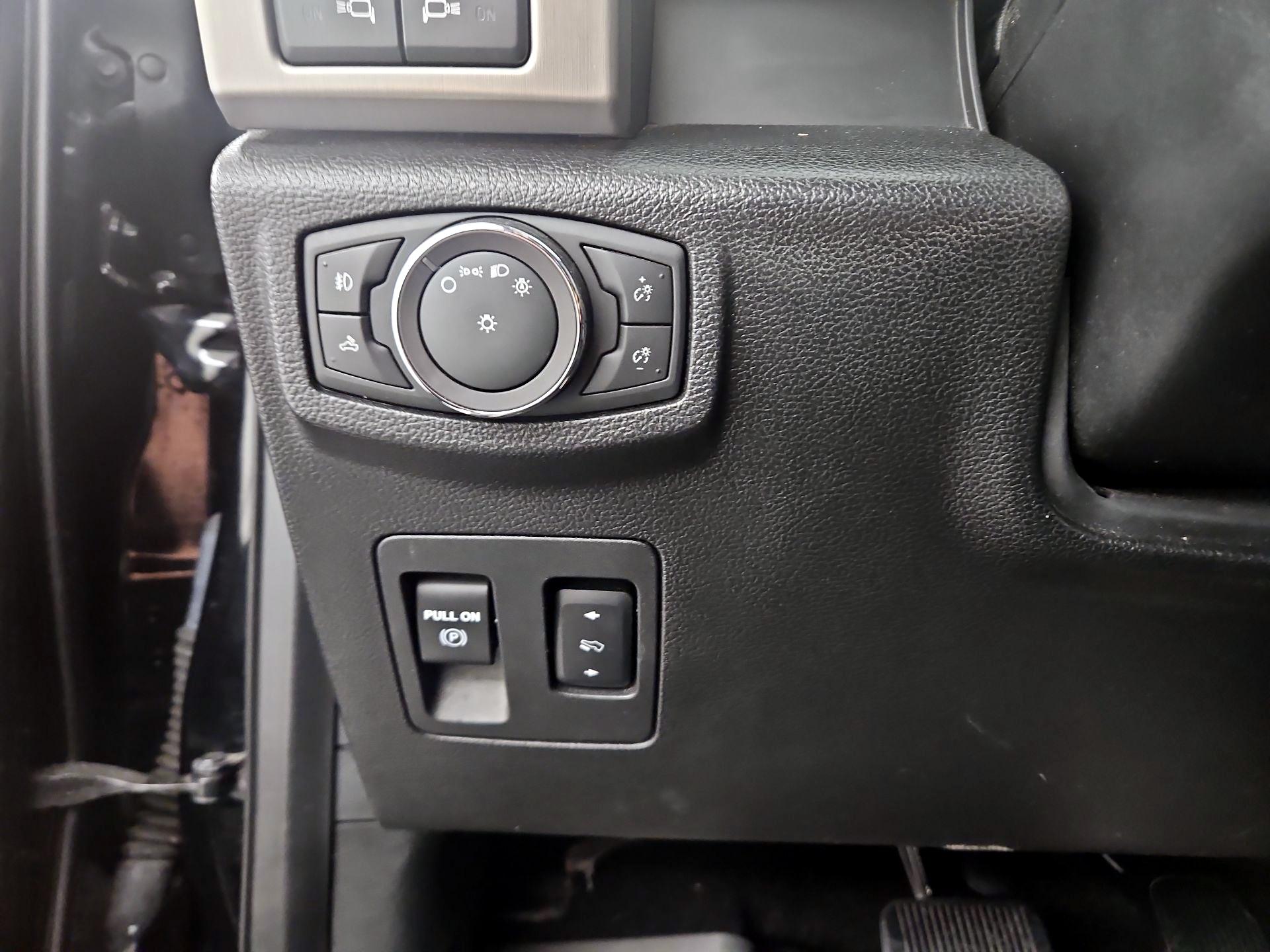 Thumbnail: 2019 Ford F-150 - 13