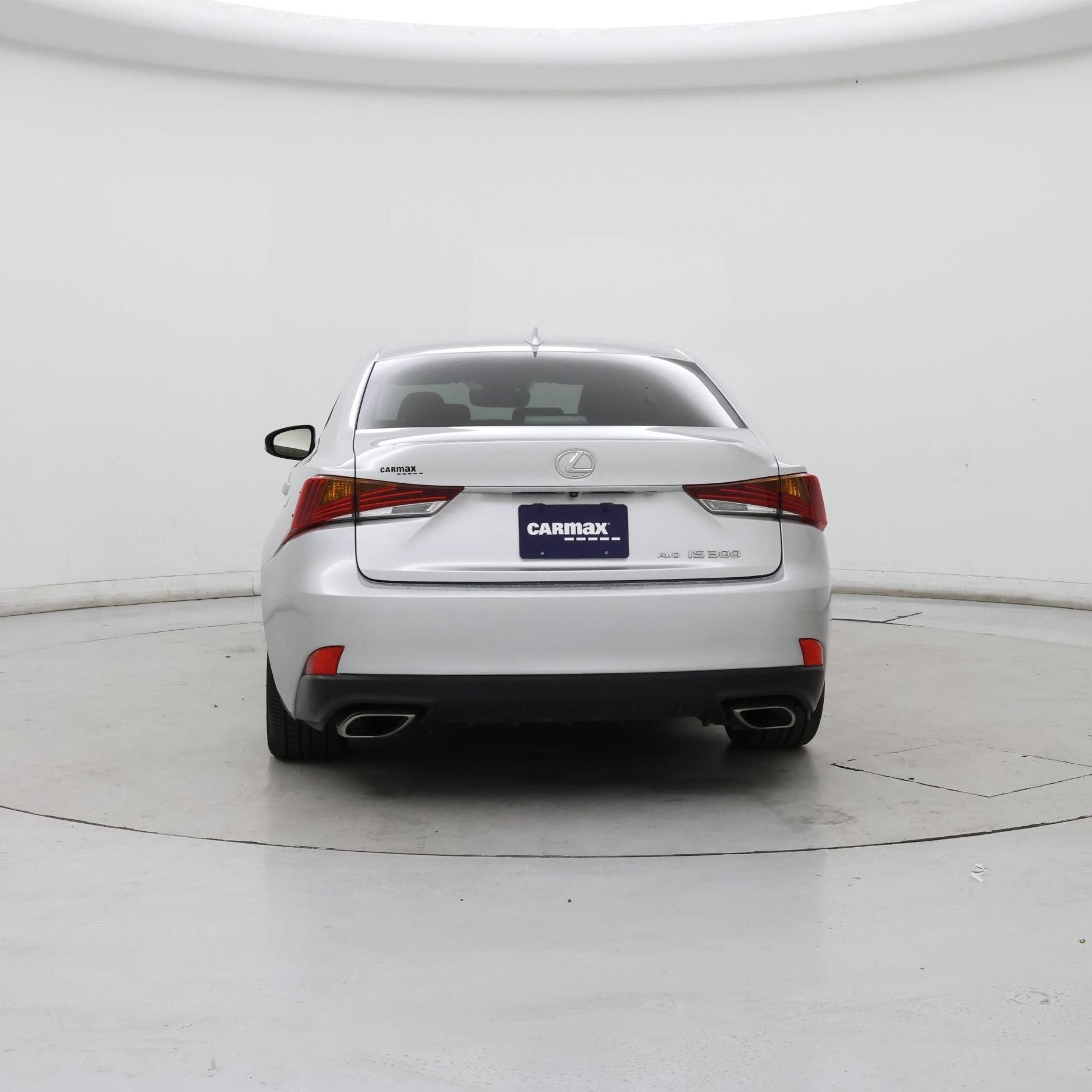 Thumbnail: 2019 Lexus IS - 6