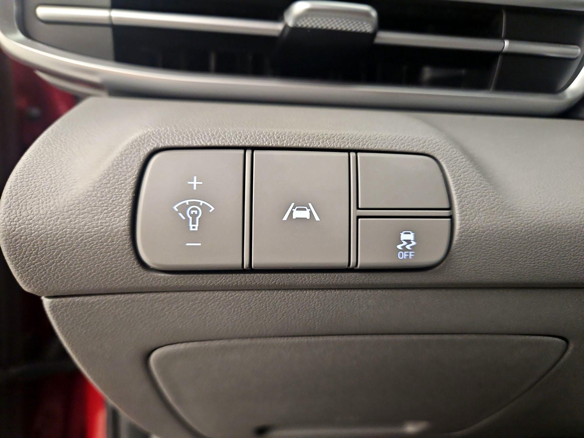 Thumbnail: 2023 Hyundai Elantra - 13