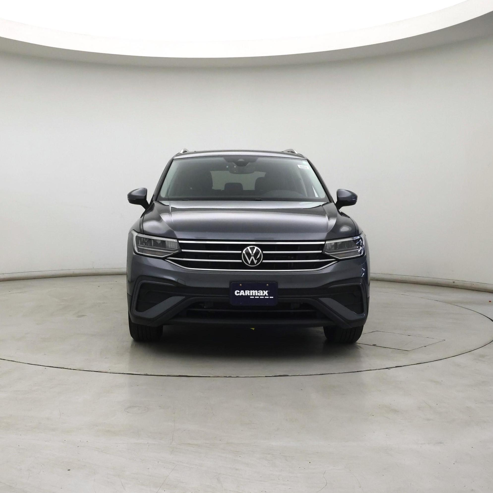 Thumbnail: 2022 Volkswagen Tiguan - 5