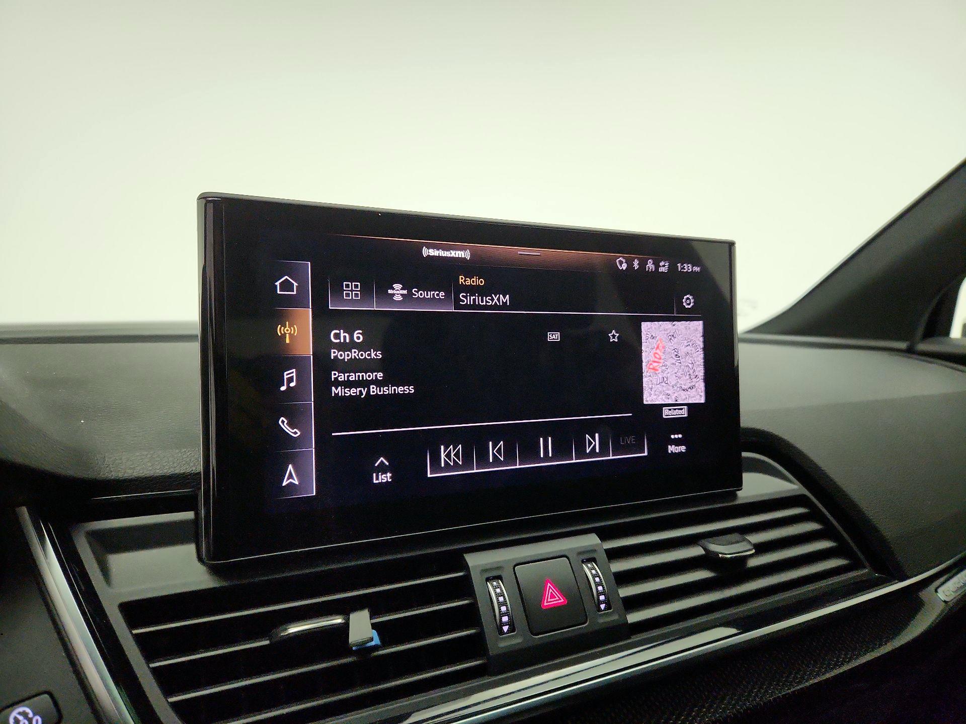 Thumbnail: 2022 Audi SQ5 - 15