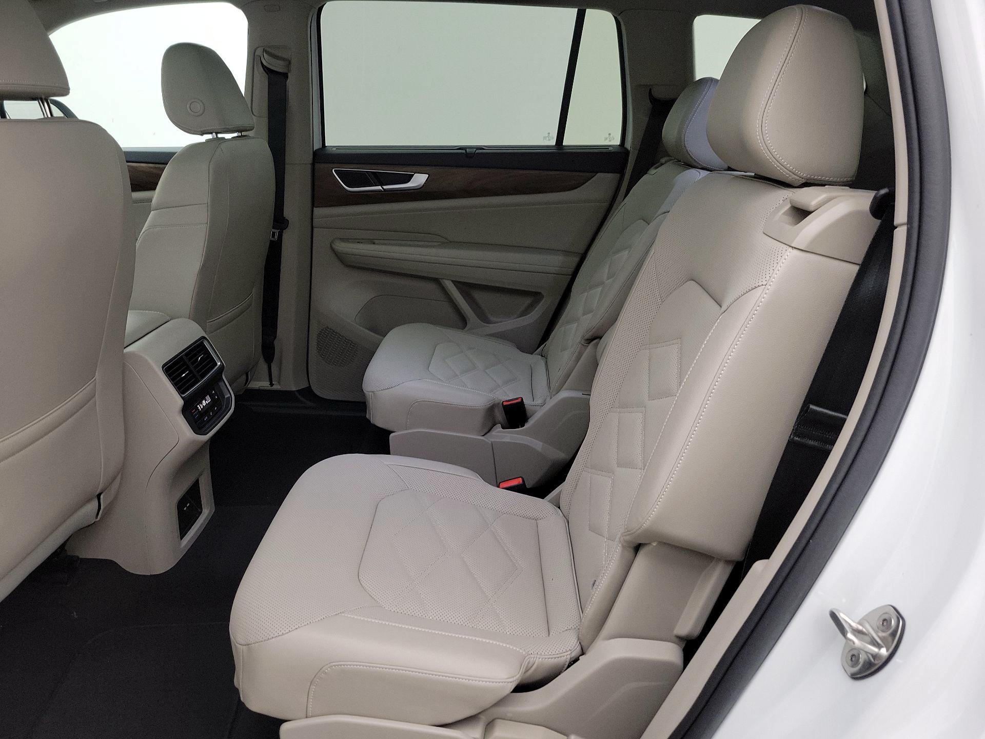 Thumbnail: 2024 Volkswagen Atlas - 20