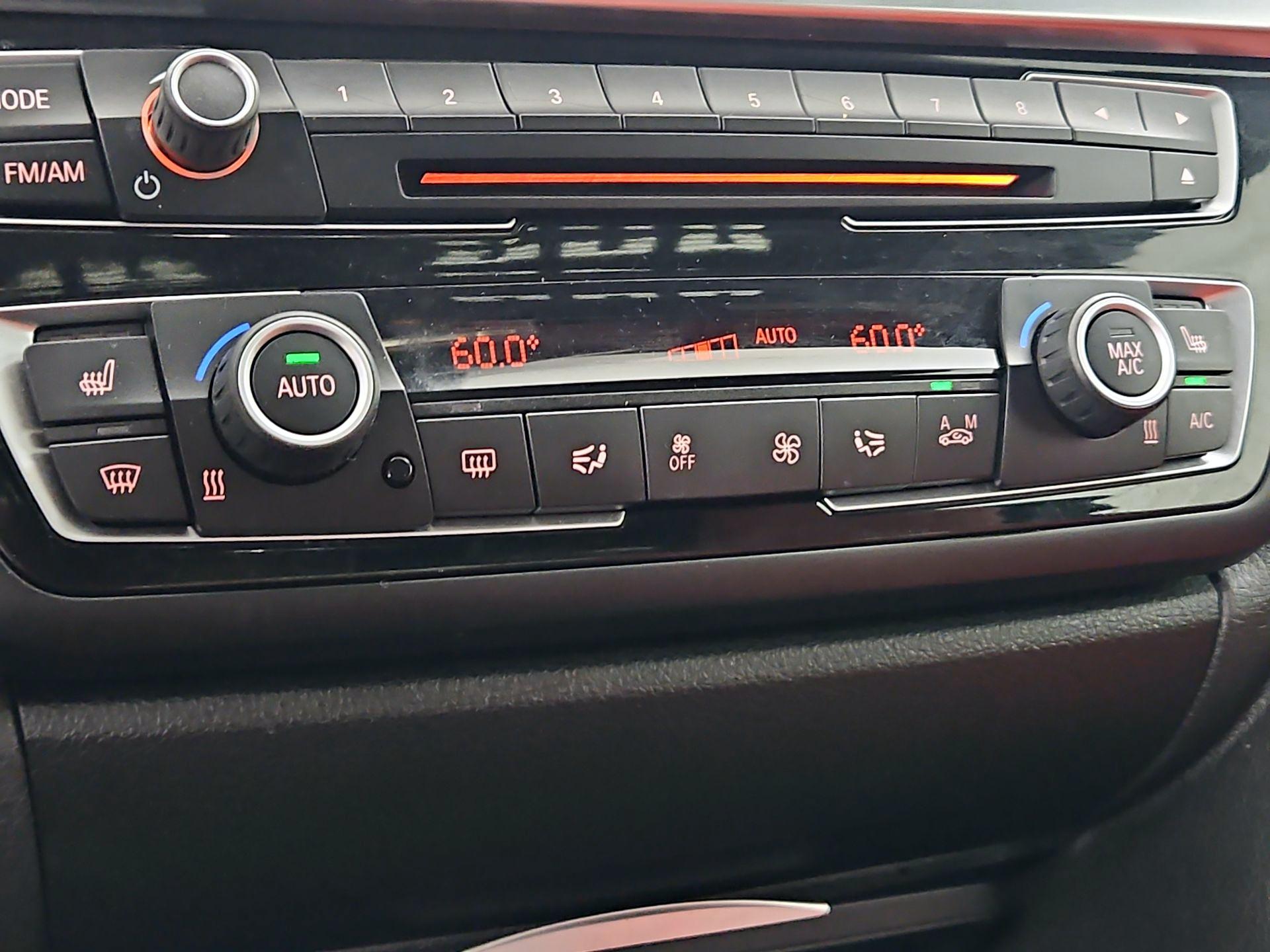 Thumbnail: 2015 BMW M4 - 17