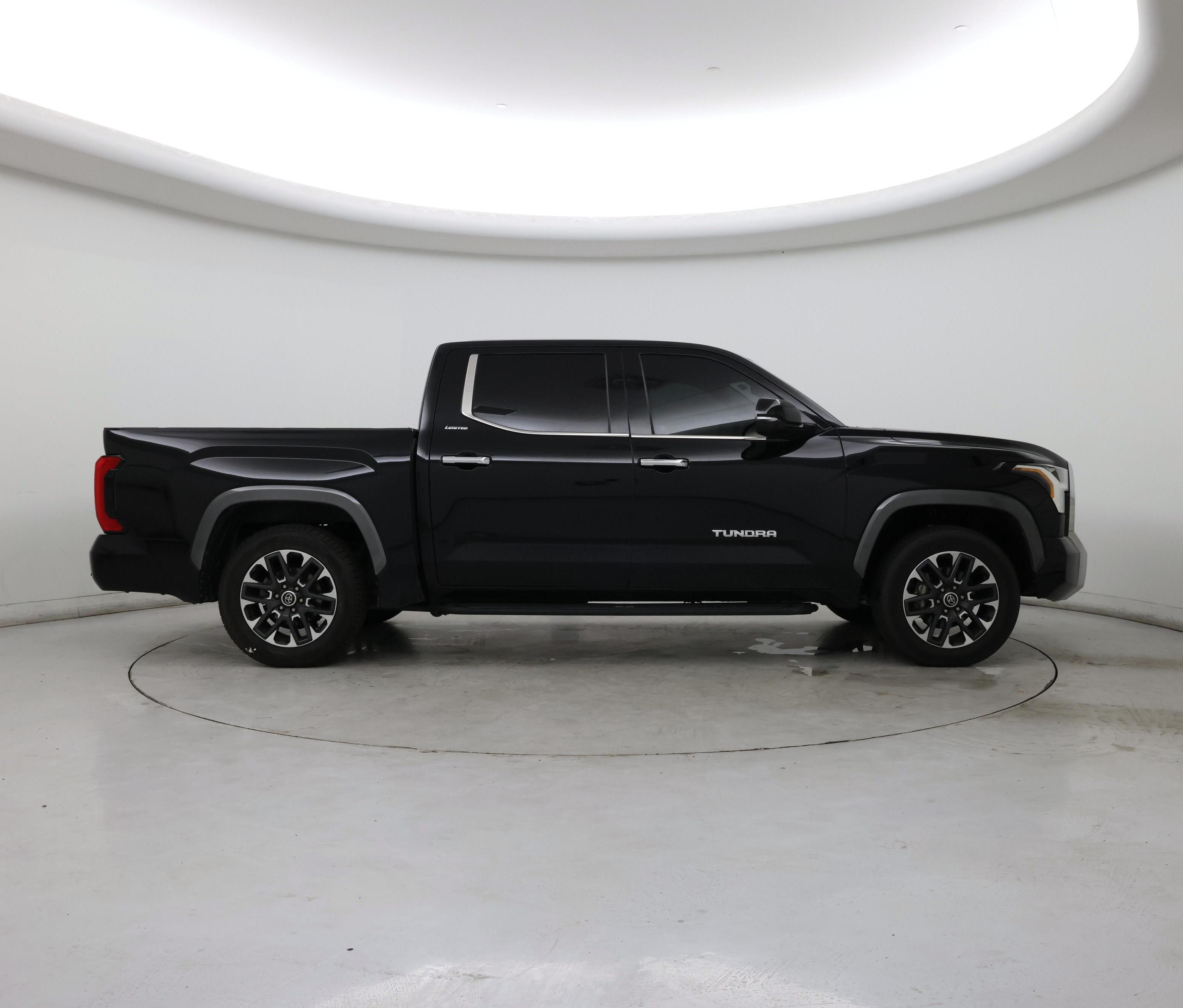 Thumbnail: 2023 Toyota Tundra - 7