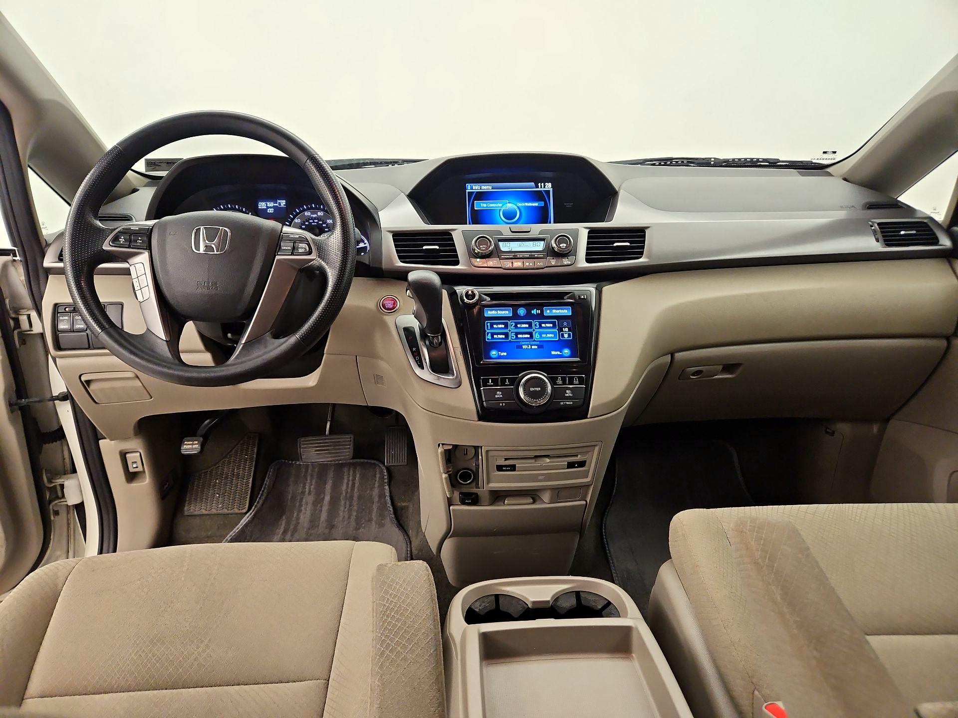 Thumbnail: 2016 Honda Odyssey - 9