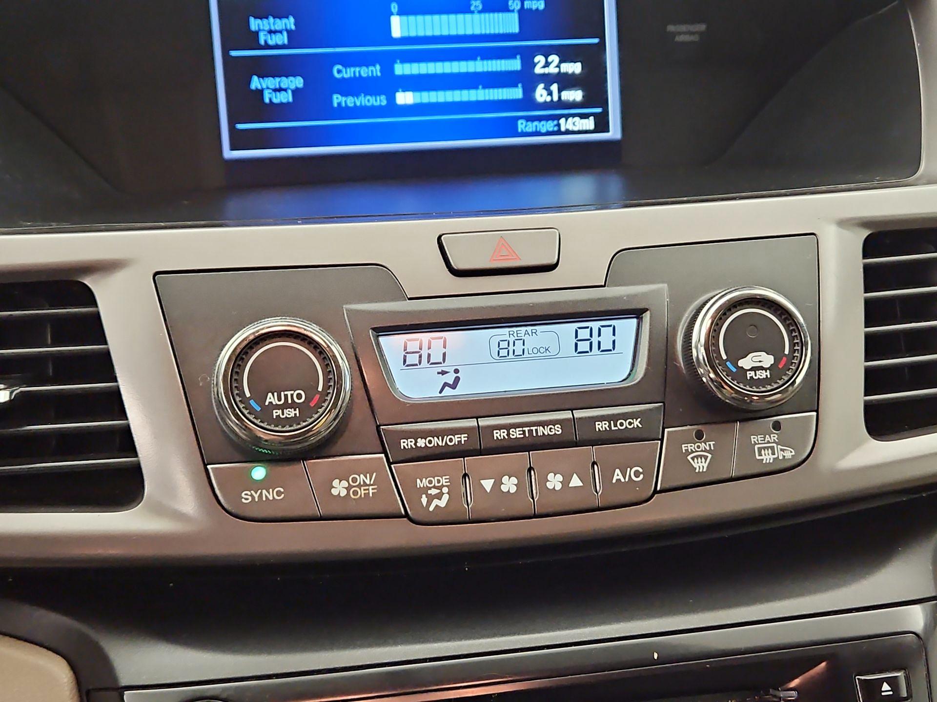 Thumbnail: 2016 Honda Odyssey - 16