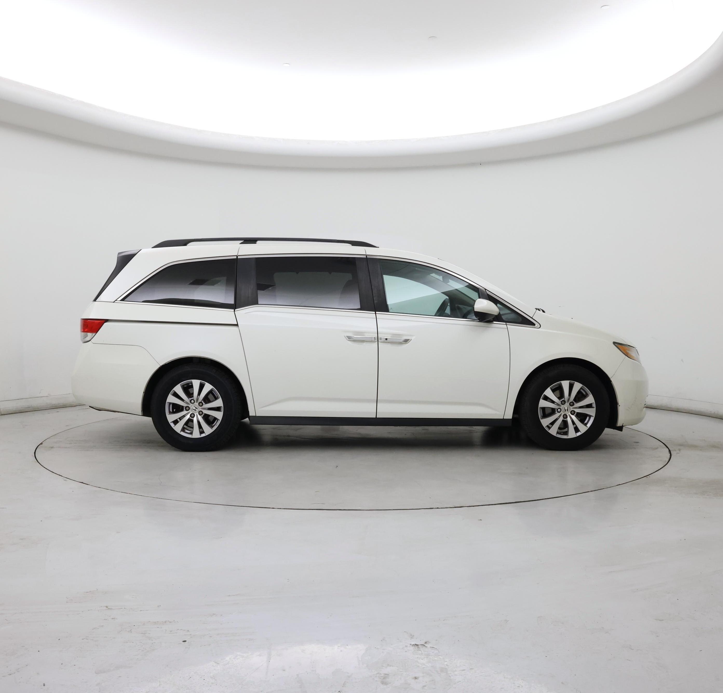 Thumbnail: 2016 Honda Odyssey - 7