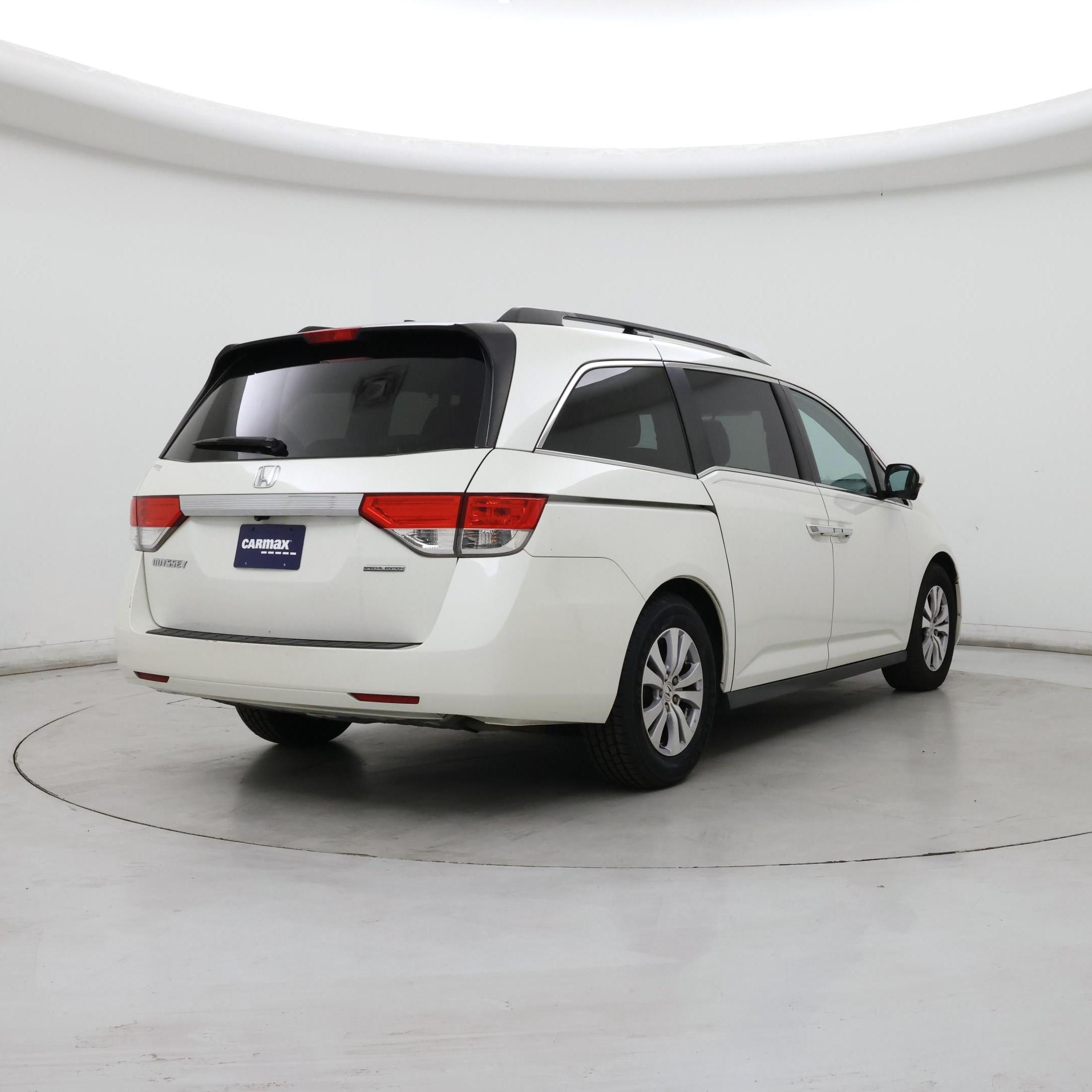 Thumbnail: 2016 Honda Odyssey - 8