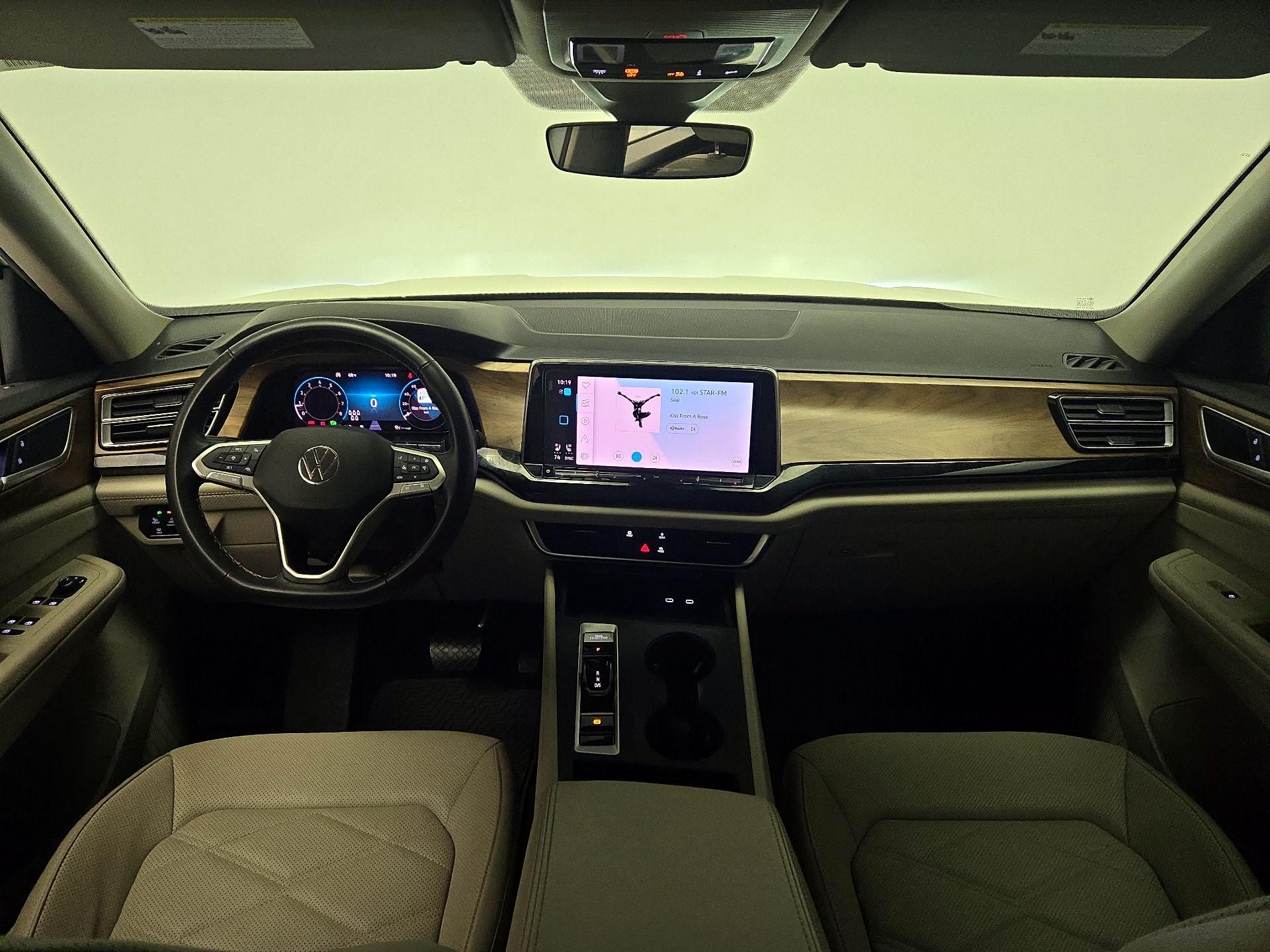 Thumbnail: 2024 Volkswagen Atlas - 9