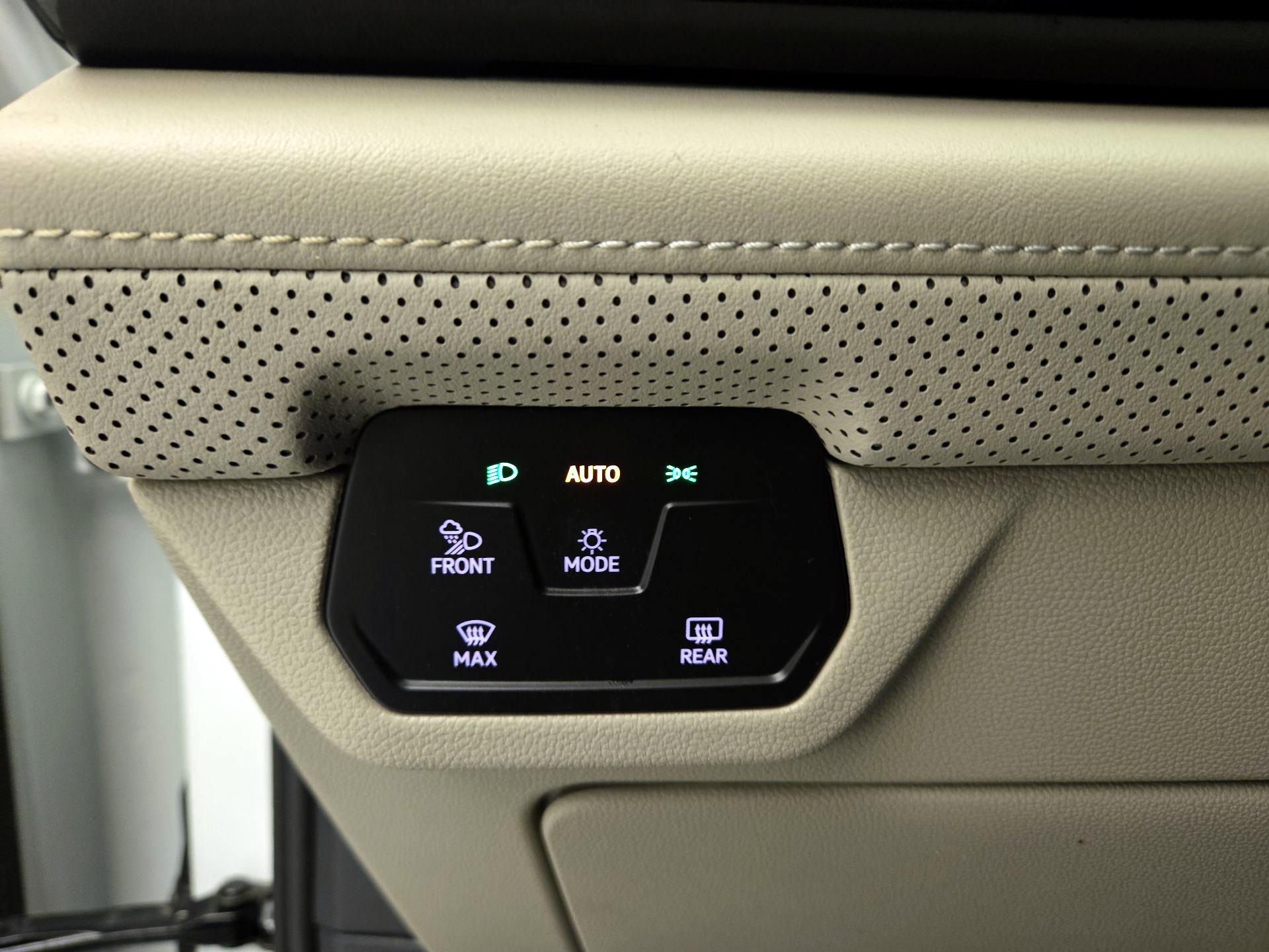 Thumbnail: 2024 Volkswagen Atlas - 13