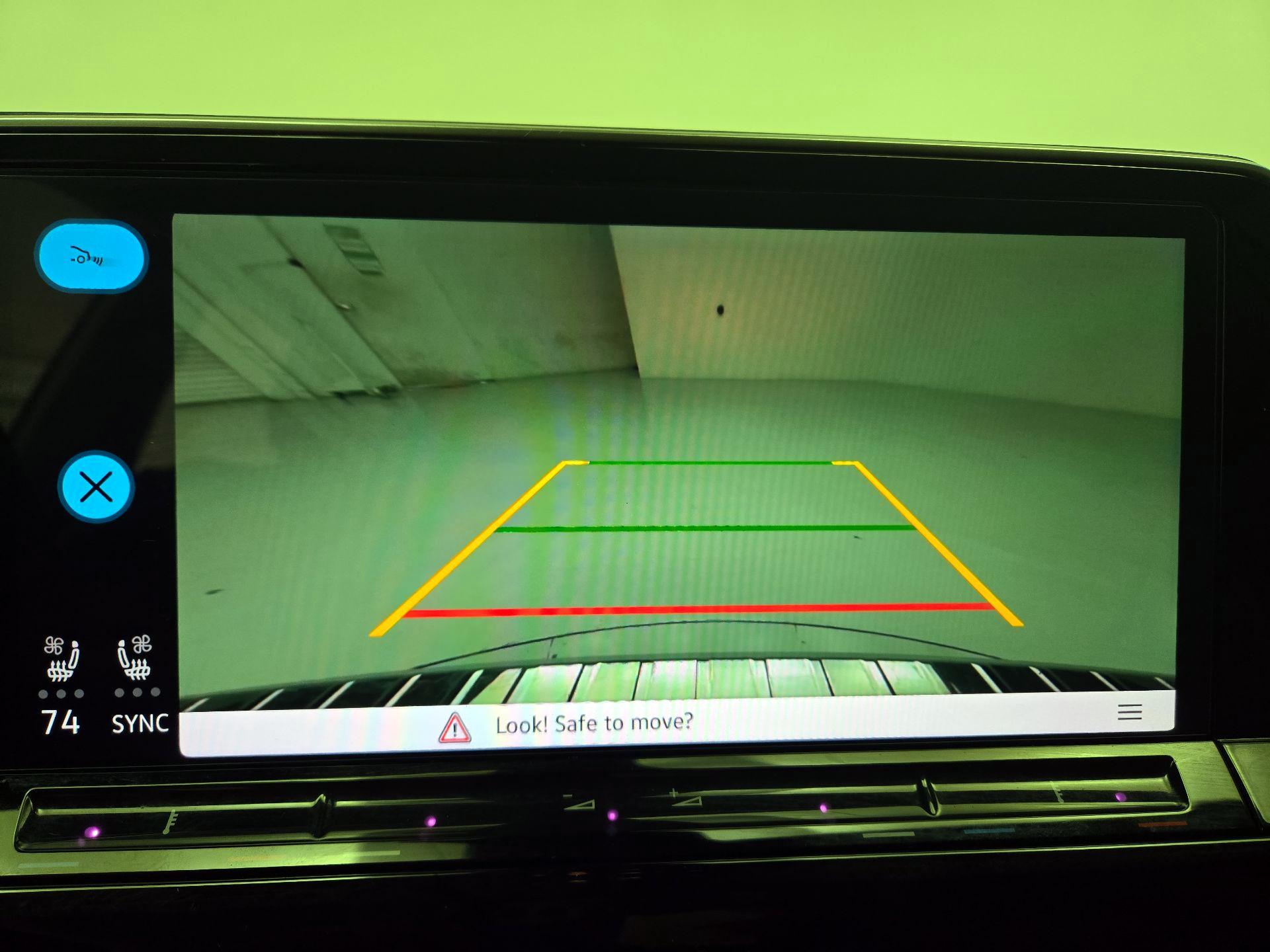 Thumbnail: 2024 Volkswagen Atlas - 14