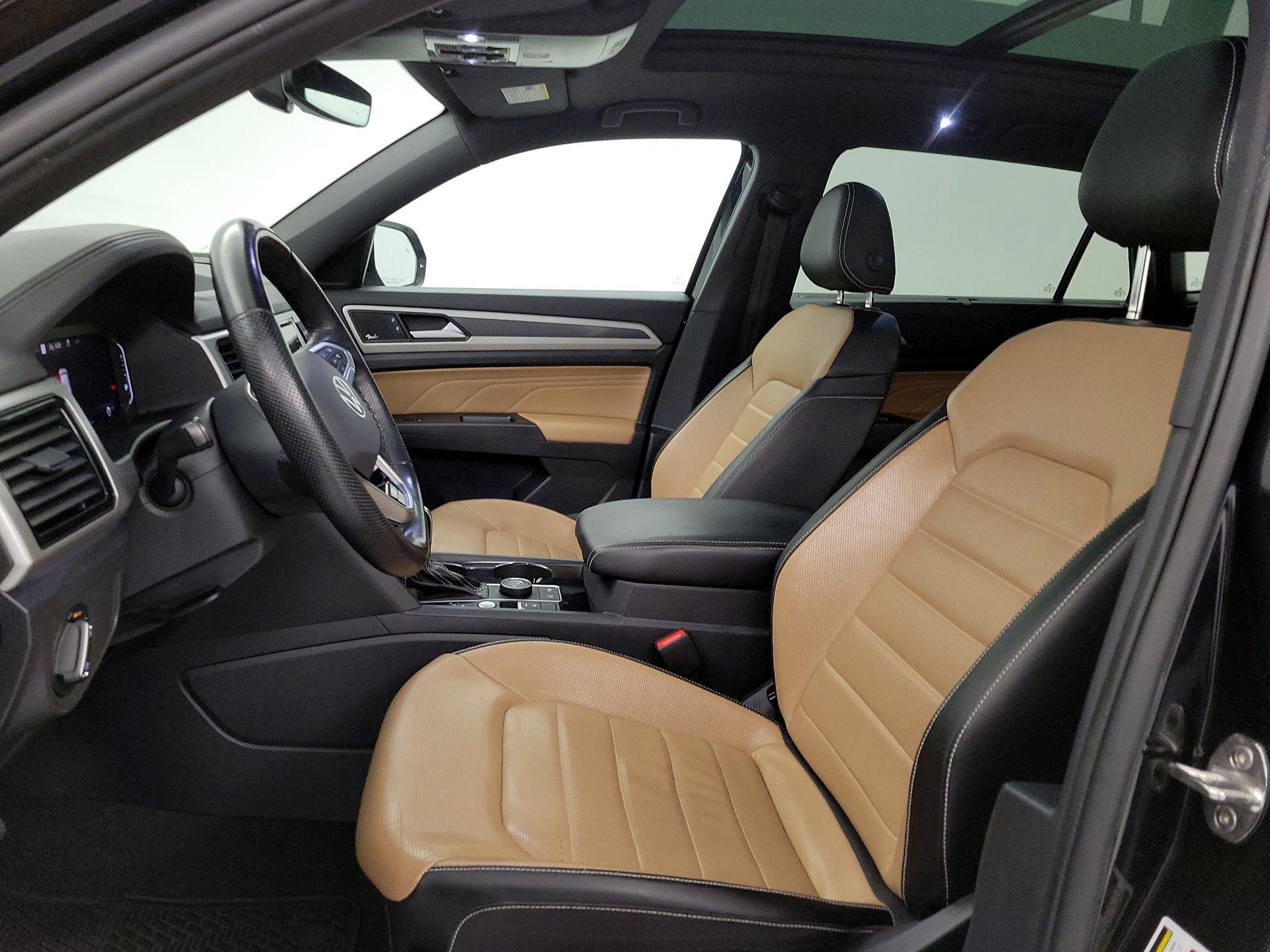 Thumbnail: 2023 Volkswagen Atlas - 11