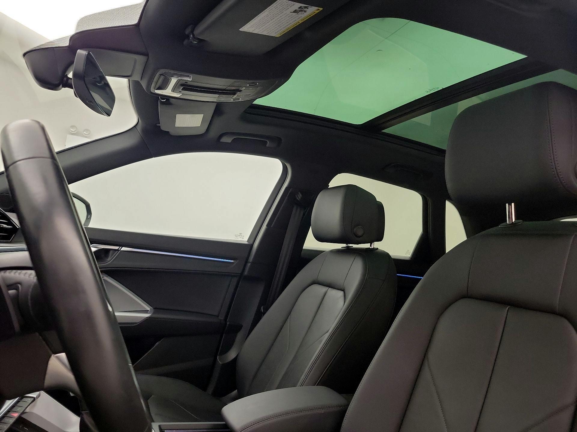 Thumbnail: 2022 Audi Q3 - 20