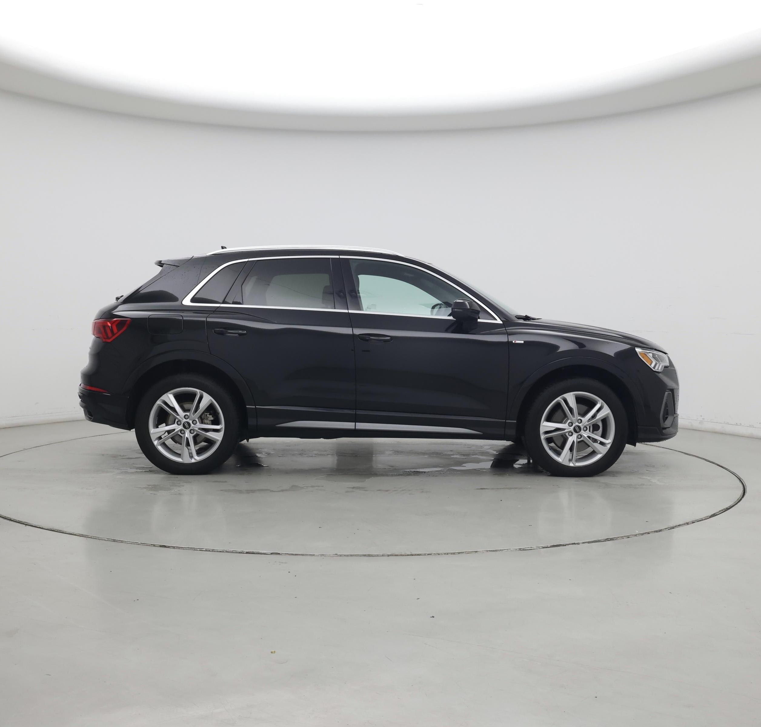 Thumbnail: 2022 Audi Q3 - 7