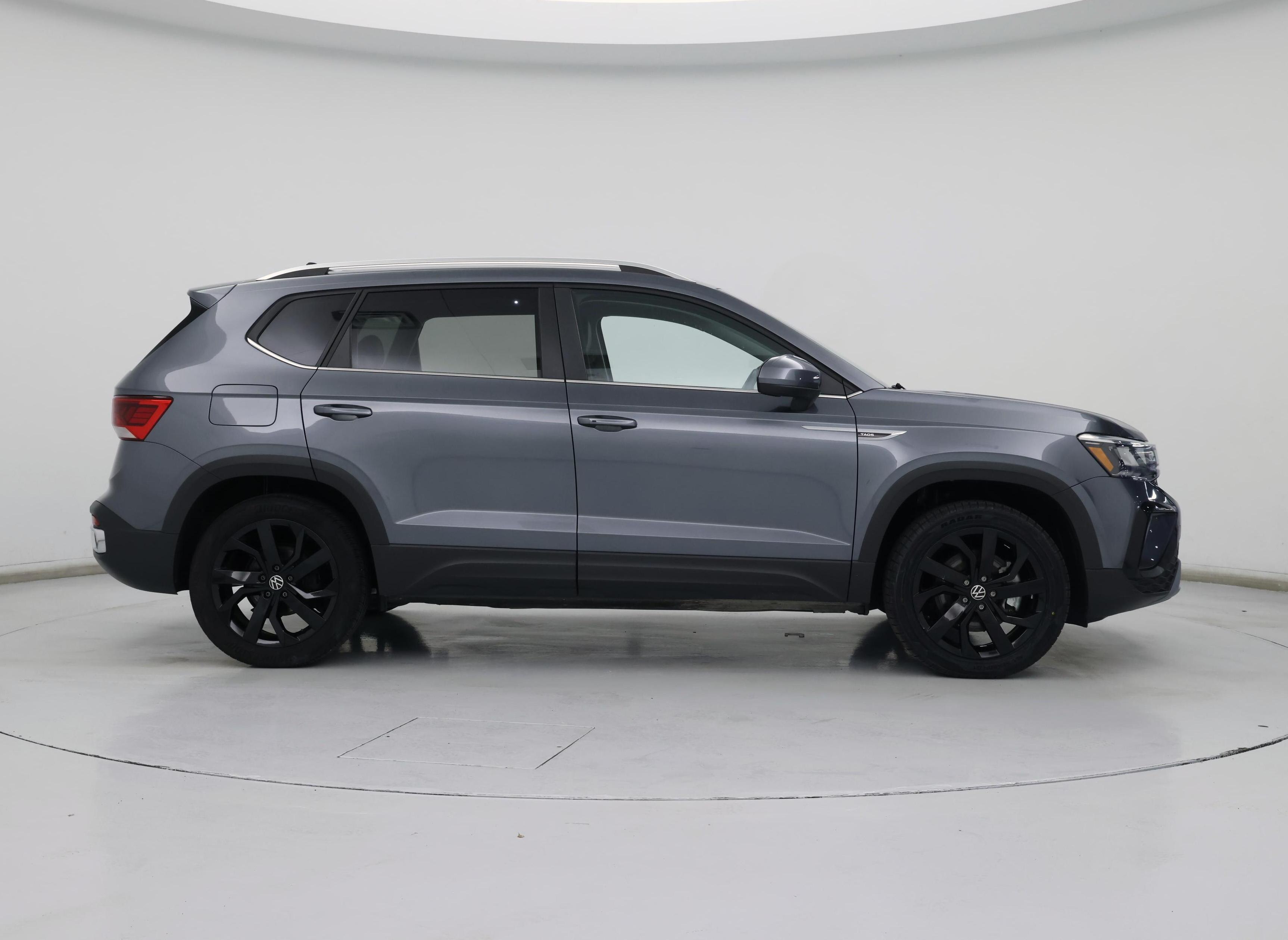 Thumbnail: 2022 Volkswagen Taos - 7