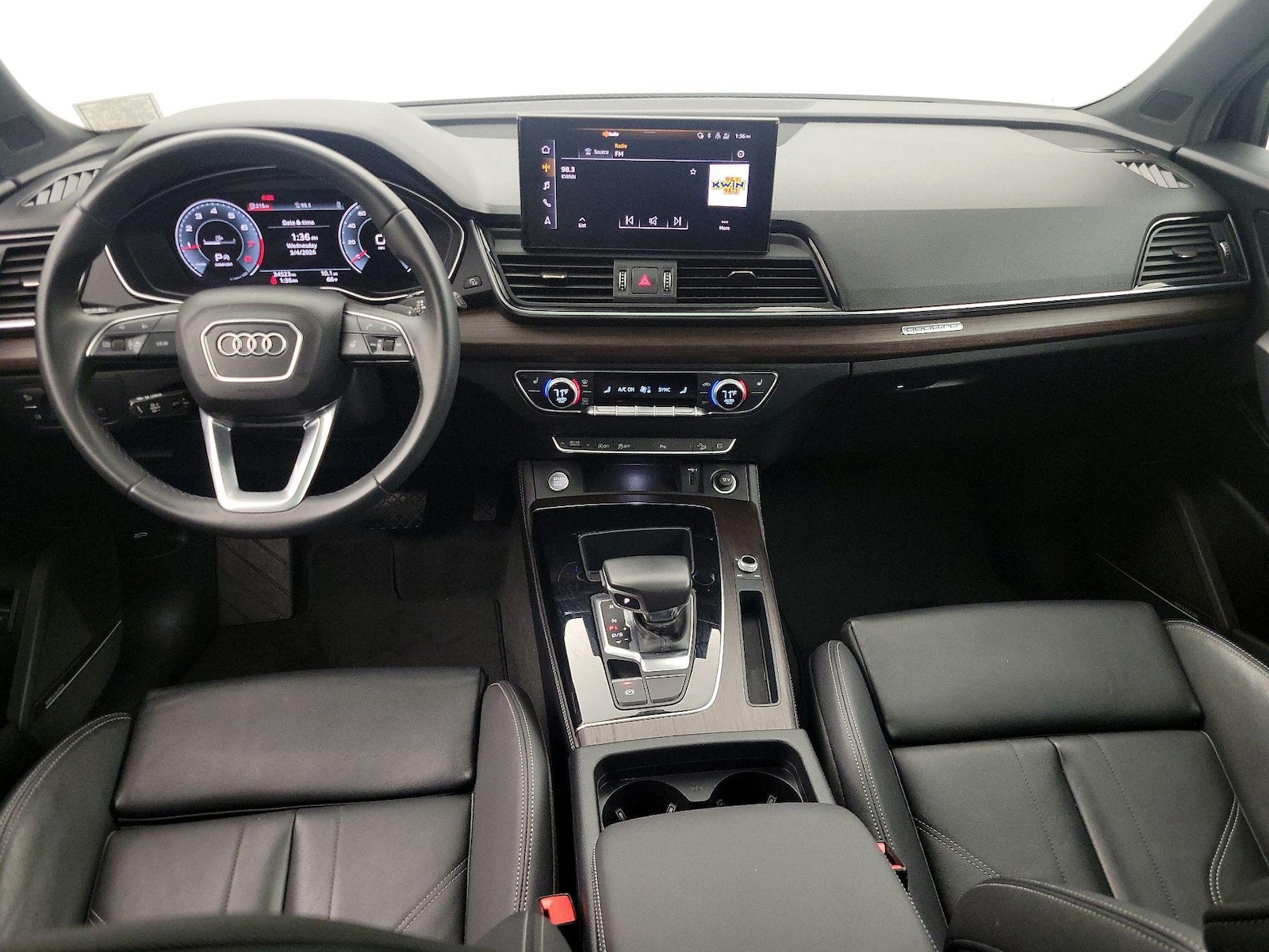 Apple CarPlay® & Android Auto™