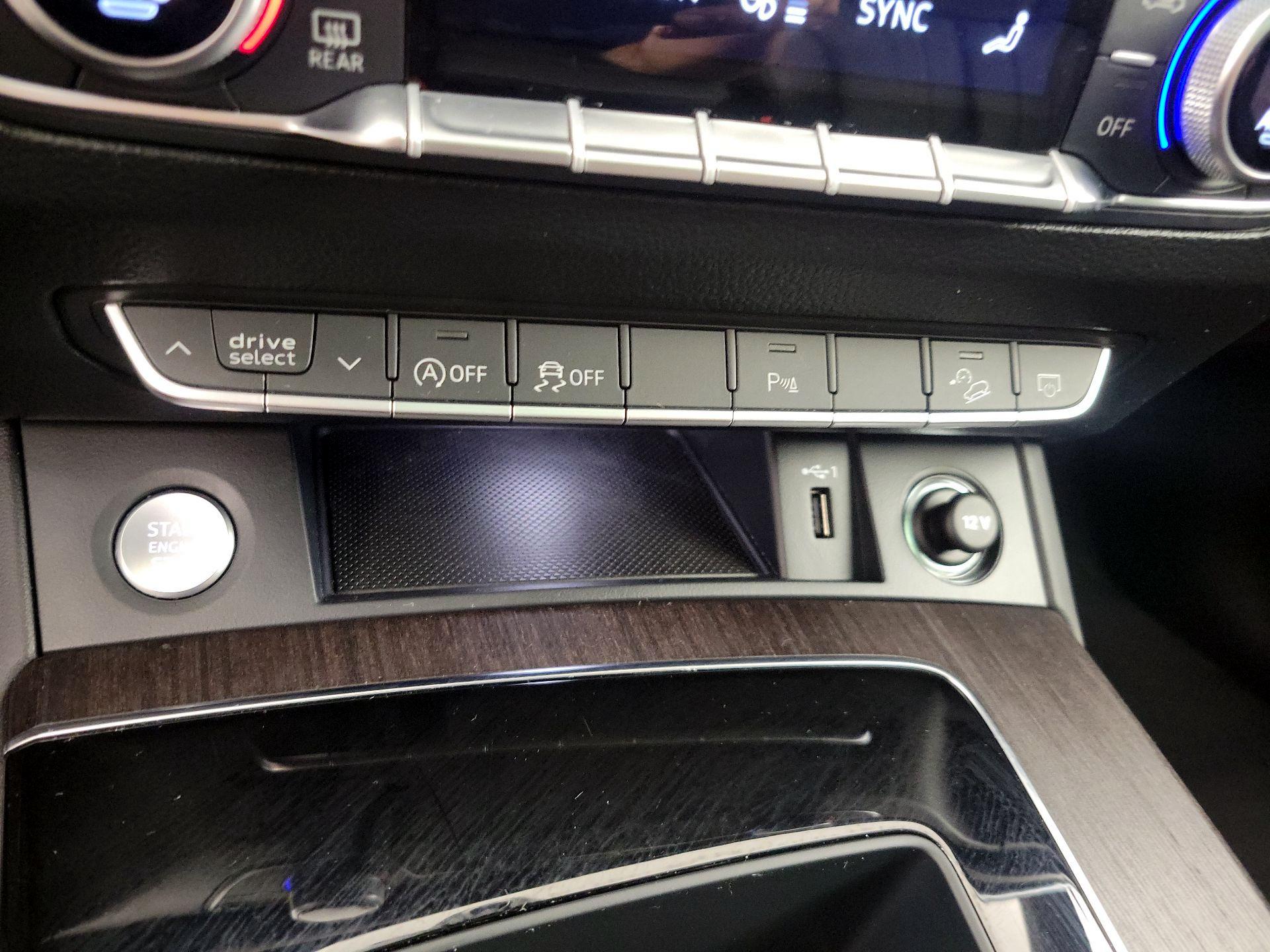 Thumbnail: 2023 Audi Q5 - 18