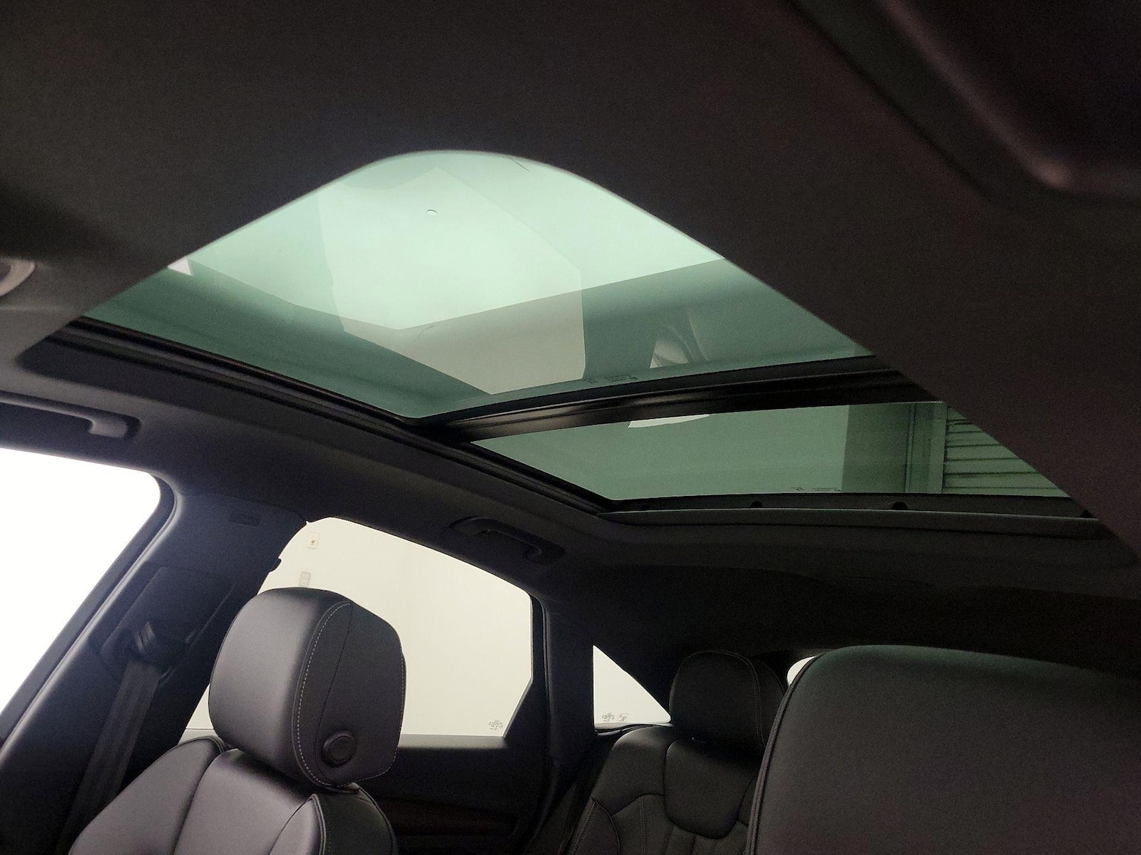Panoramic Sunroof