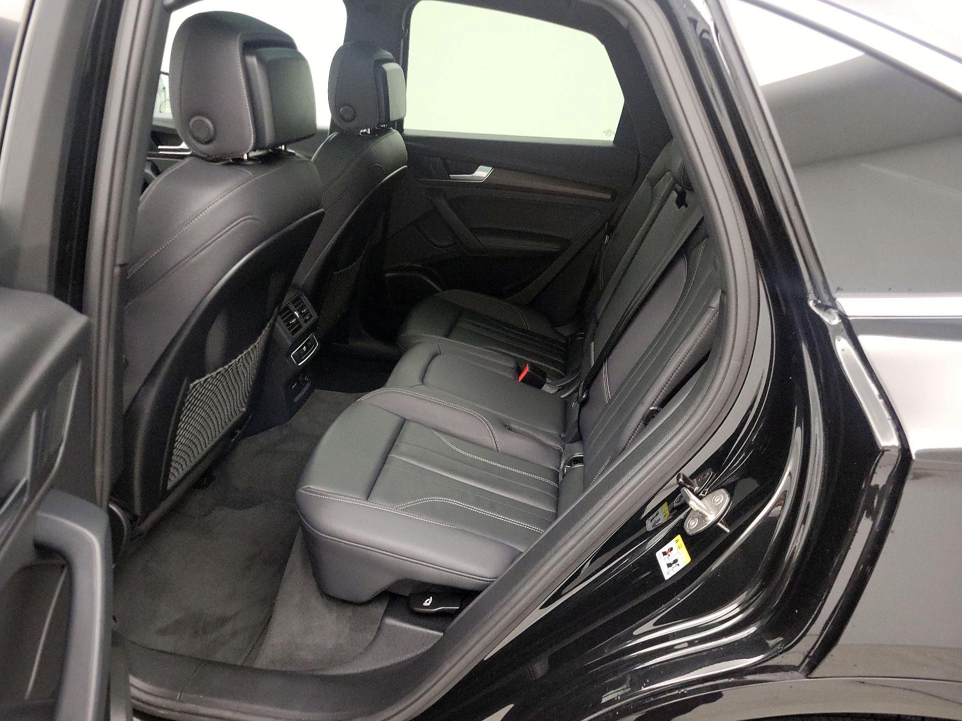 Thumbnail: 2023 Audi Q5 - 20