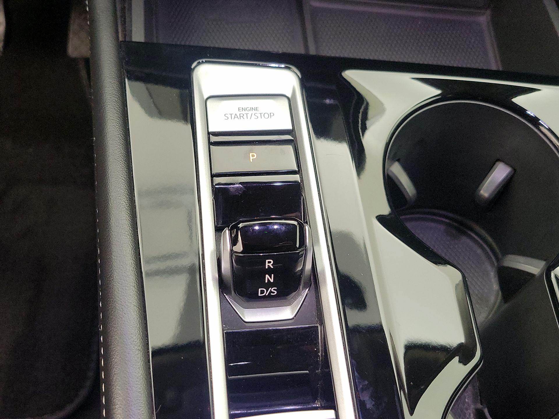 Thumbnail: 2024 Volkswagen Atlas - 17