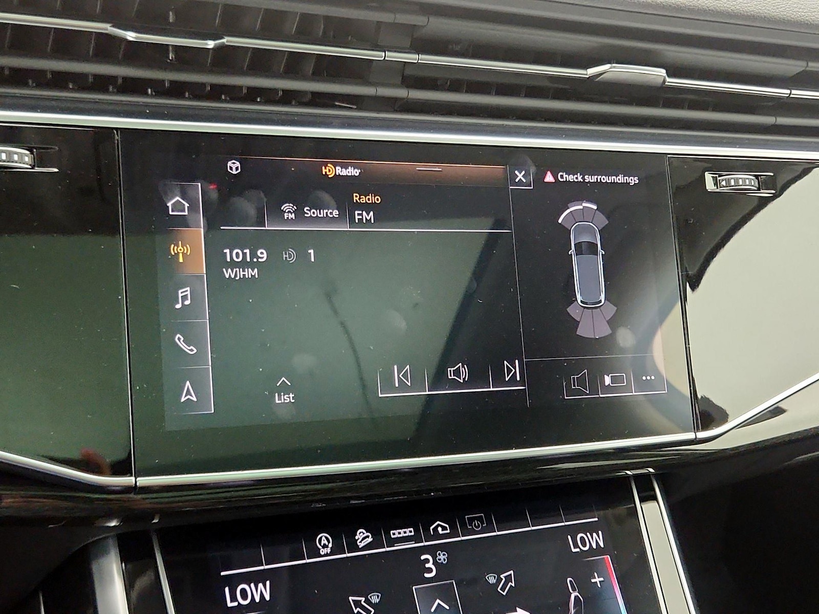 2022 Audi Q7 Premium - Photo 17
