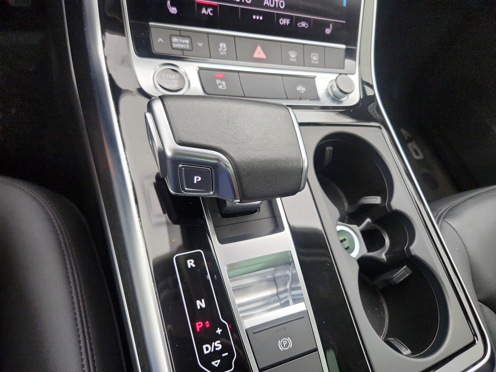 Thumbnail: 2022 Audi Q7 - 18