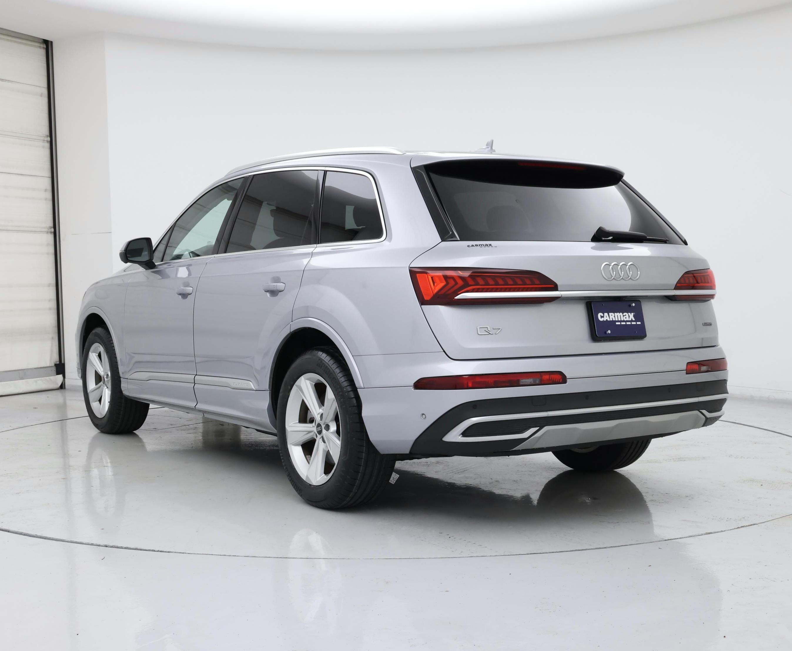 Thumbnail: 2022 Audi Q7 - 2