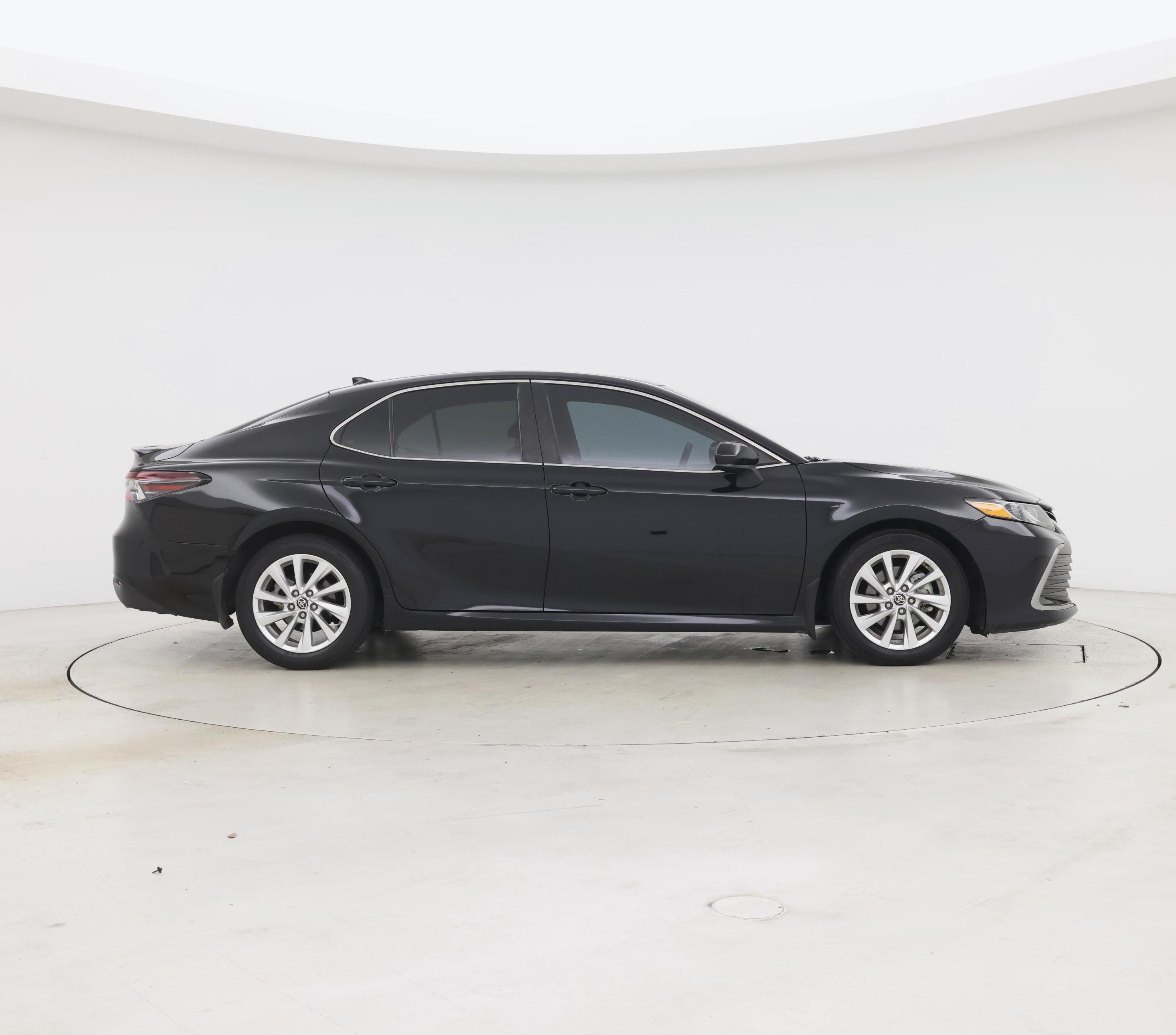 Thumbnail: 2023 Toyota Camry - 7