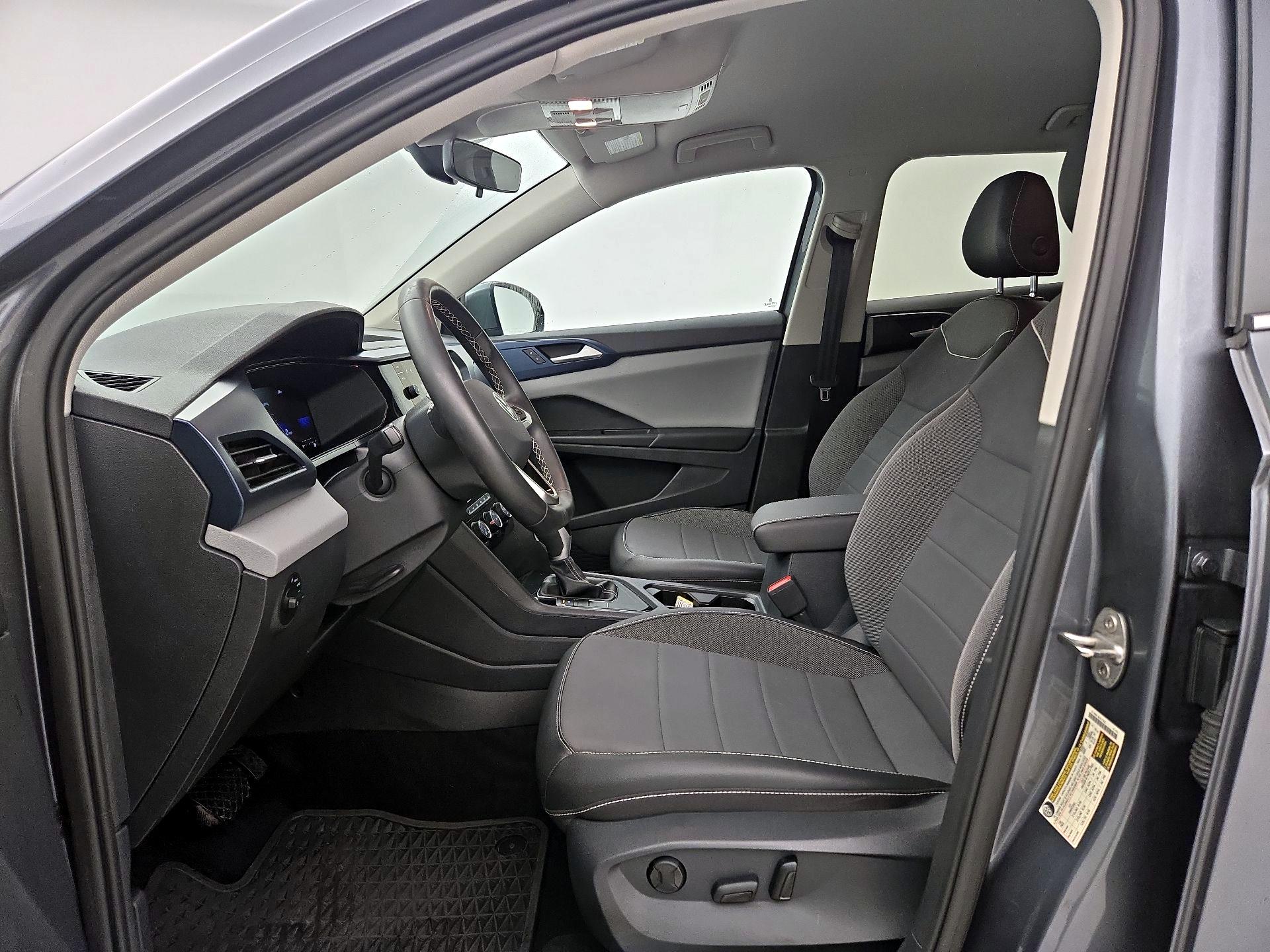 Thumbnail: 2023 Volkswagen Taos - 11