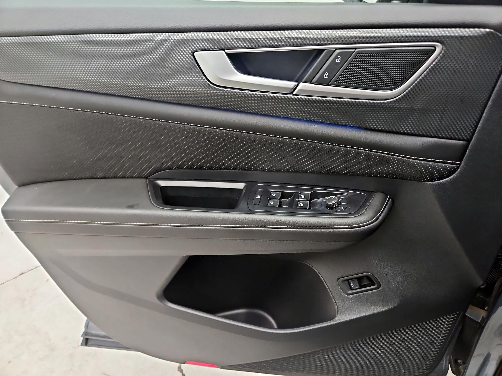 Thumbnail: 2024 Volkswagen Atlas - 10