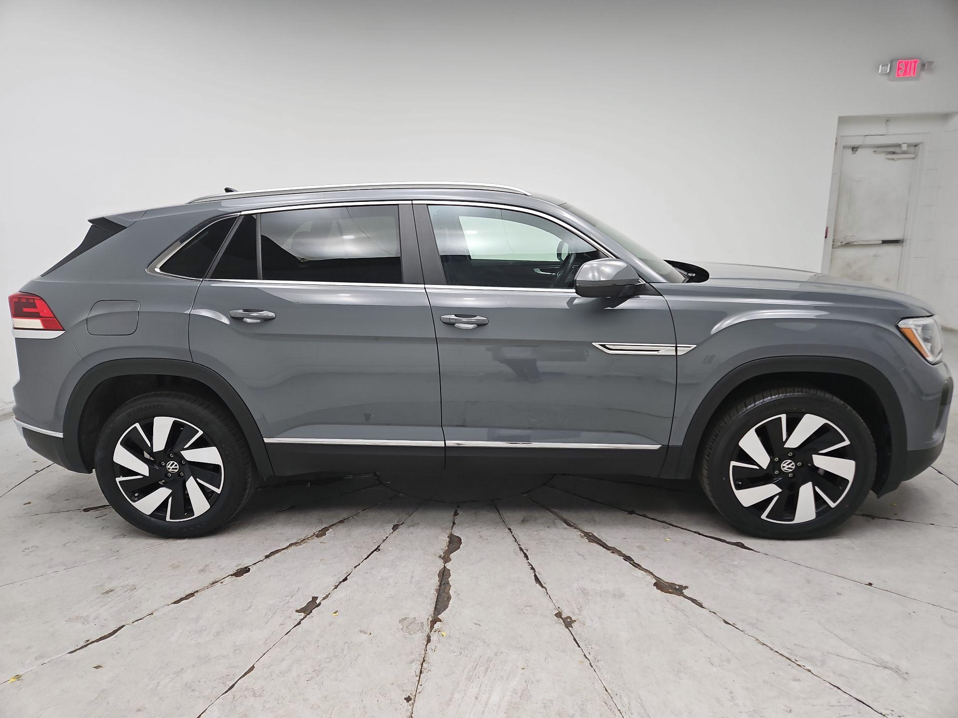 Thumbnail: 2024 Volkswagen Atlas - 4