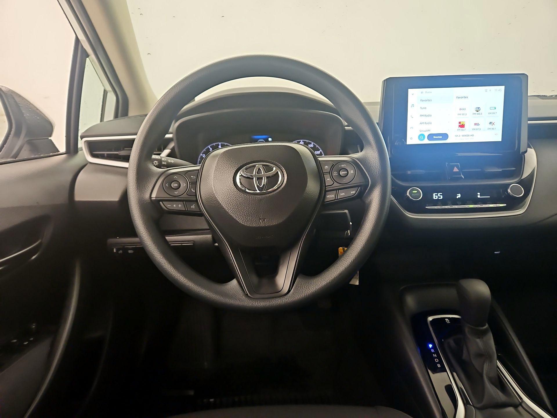 Thumbnail: 2025 Toyota Corolla - 10