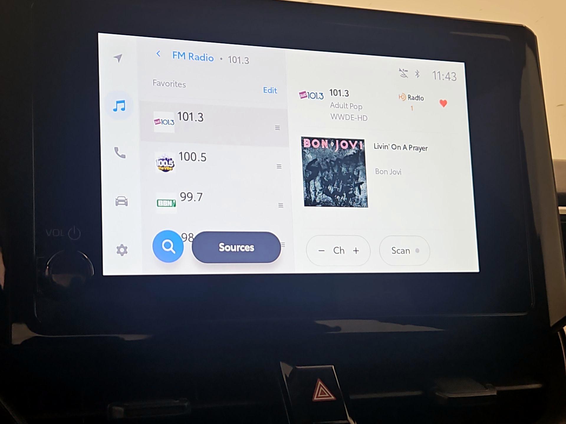 Thumbnail: 2025 Toyota Corolla - 15