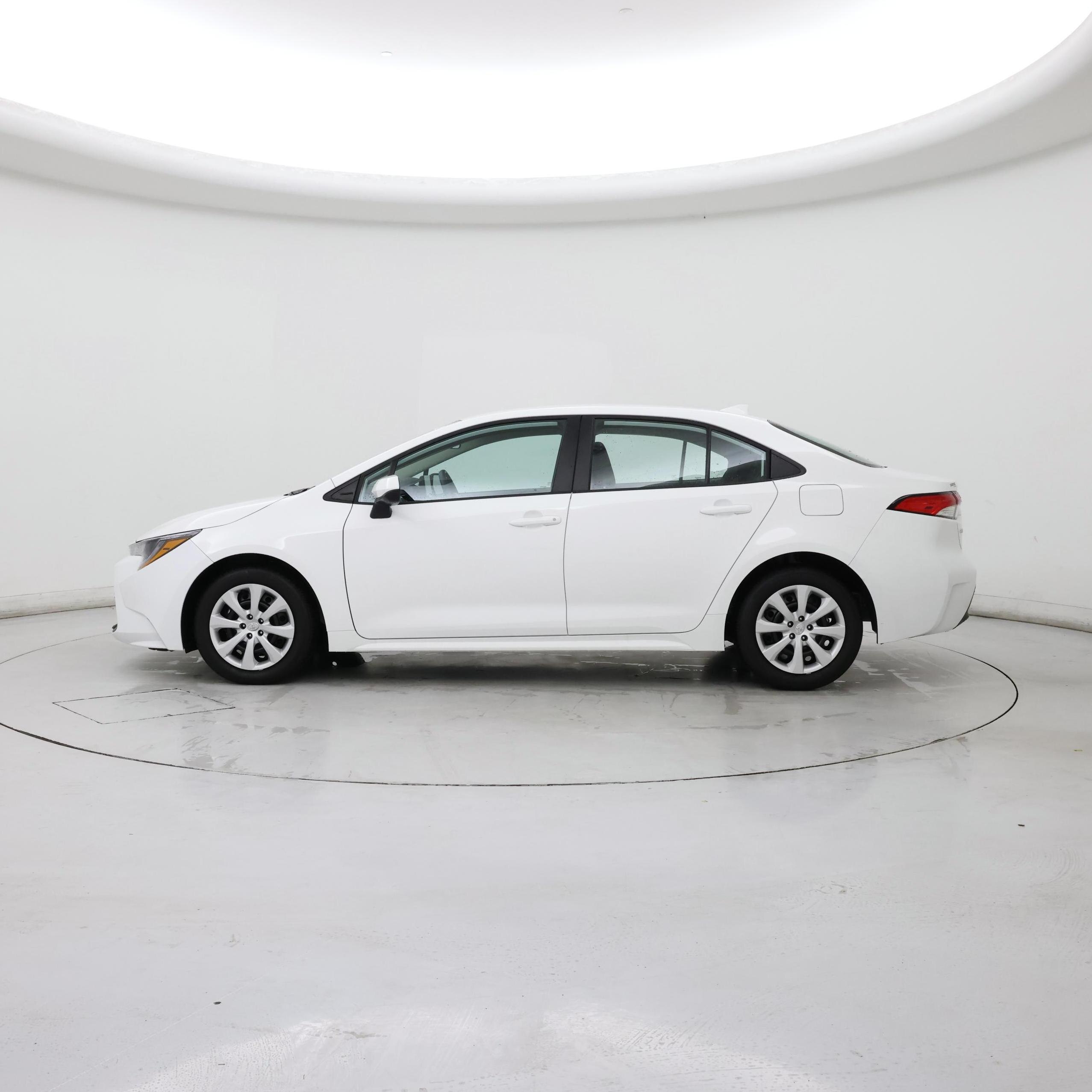 Thumbnail: 2025 Toyota Corolla - 3