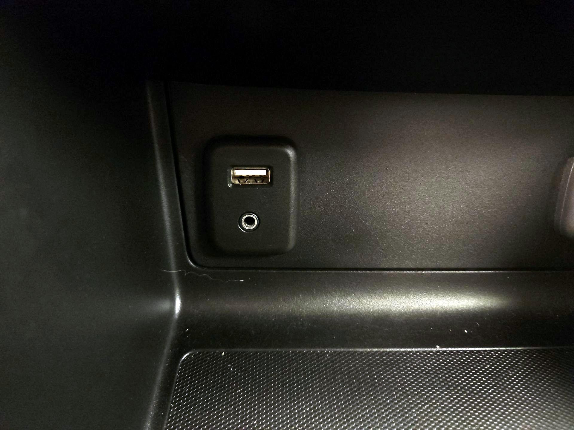 Thumbnail: 2018 Chevrolet Colorado - 18