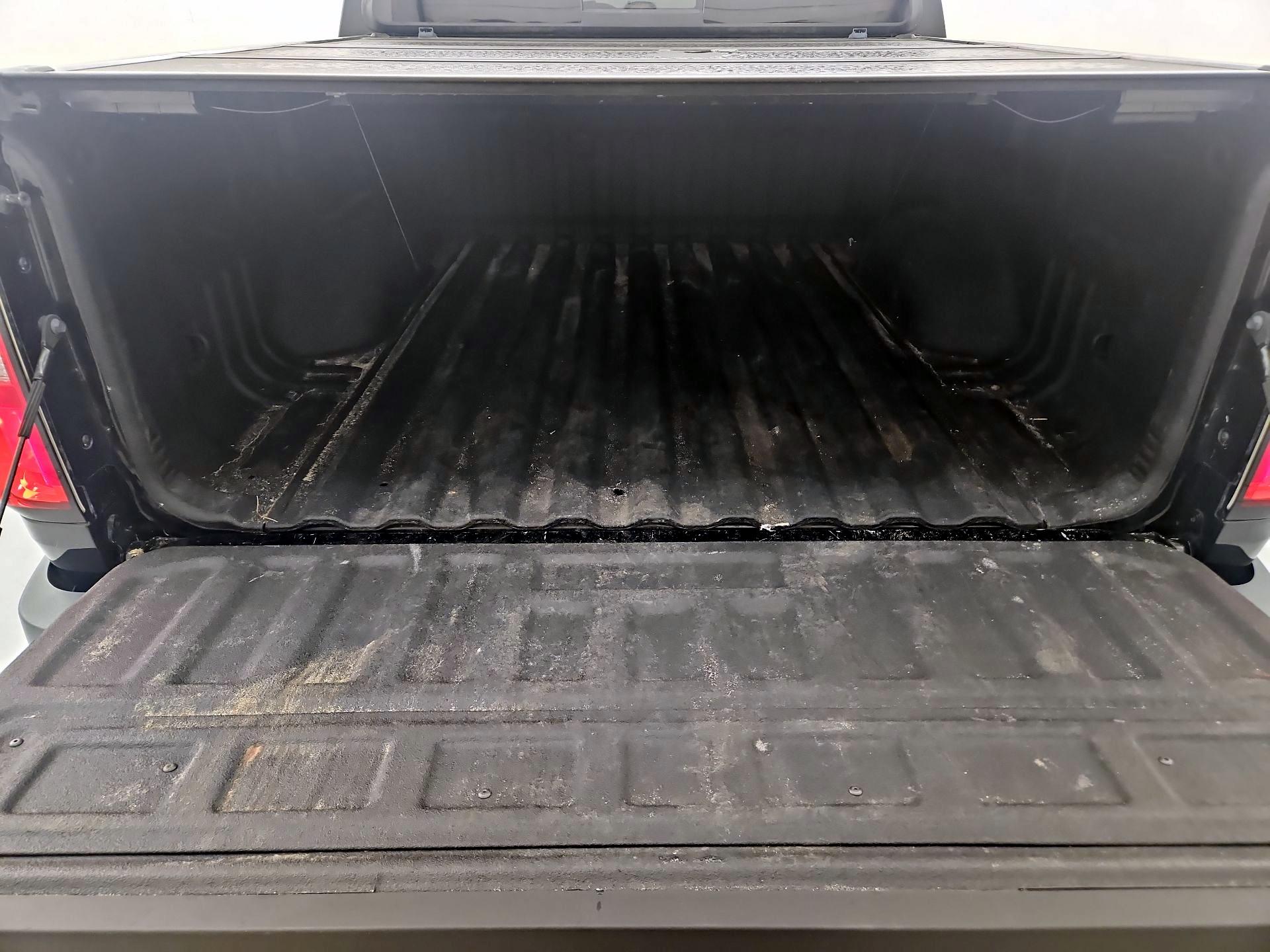 Thumbnail: 2018 Chevrolet Colorado - 20