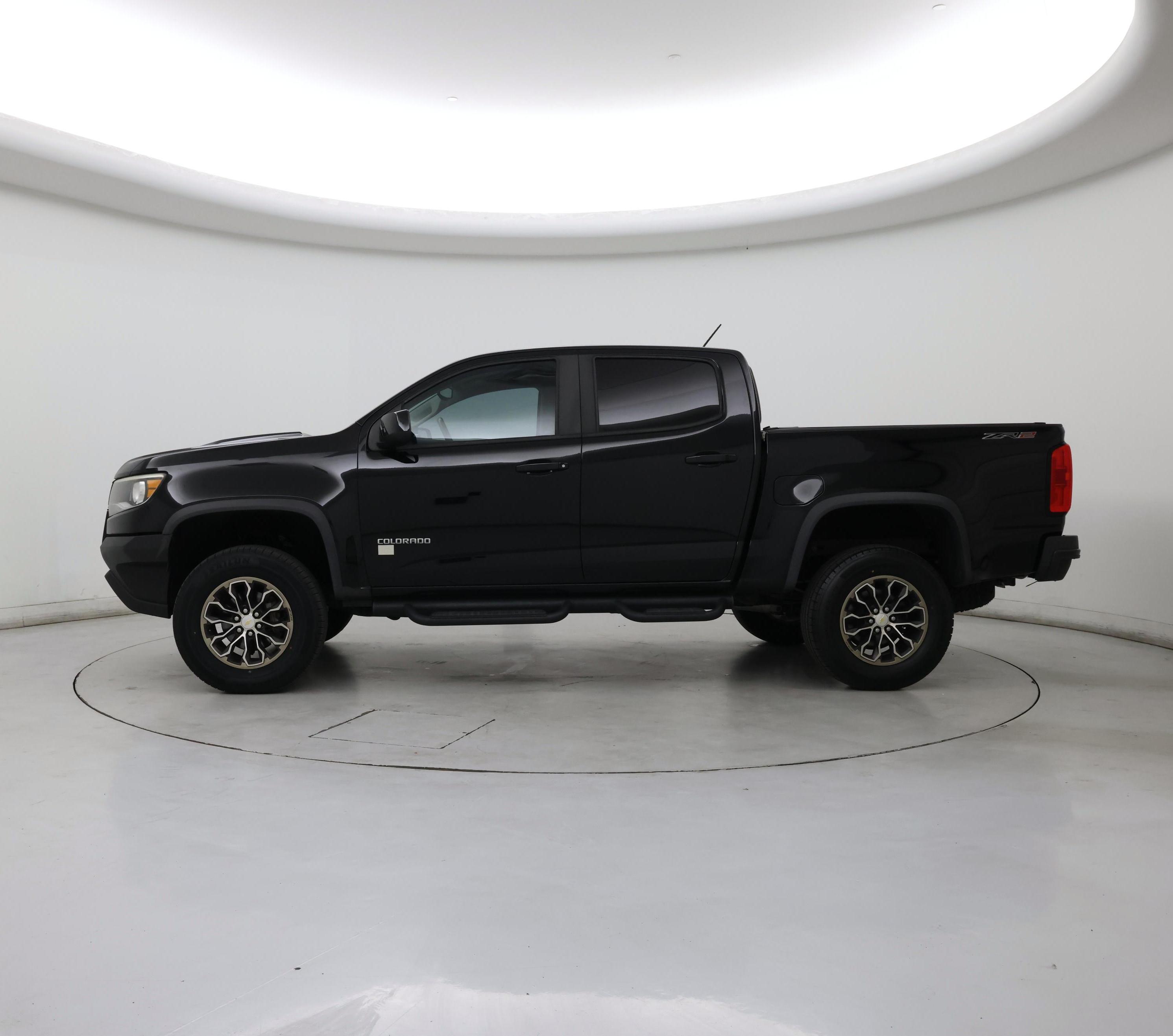 Thumbnail: 2018 Chevrolet Colorado - 3
