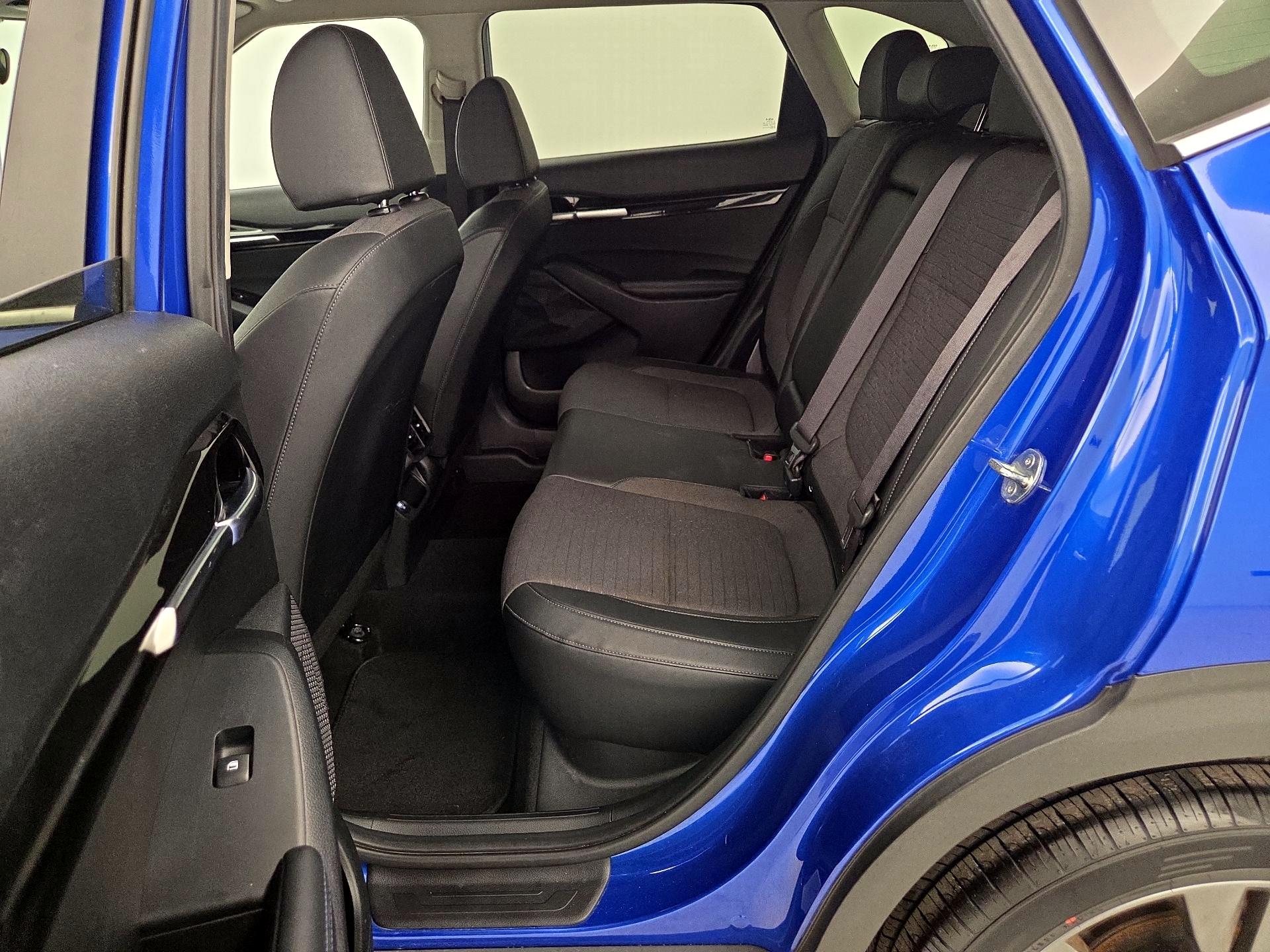 Thumbnail: 2023 Kia Seltos - 17