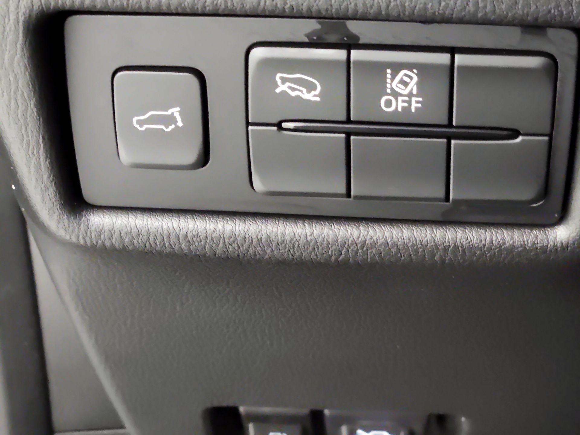 Thumbnail: 2025 Mazda CX-5 - 13