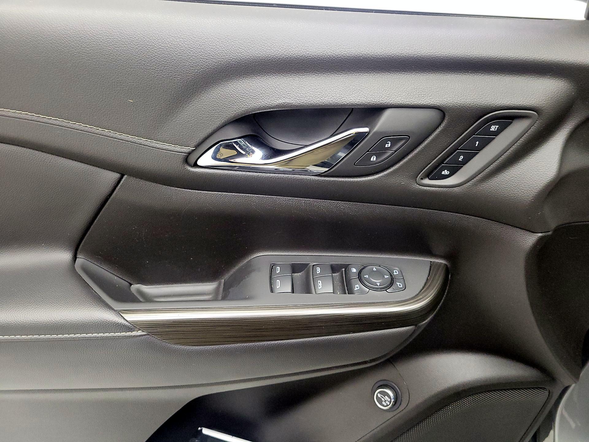 Thumbnail: 2023 GMC Acadia - 10