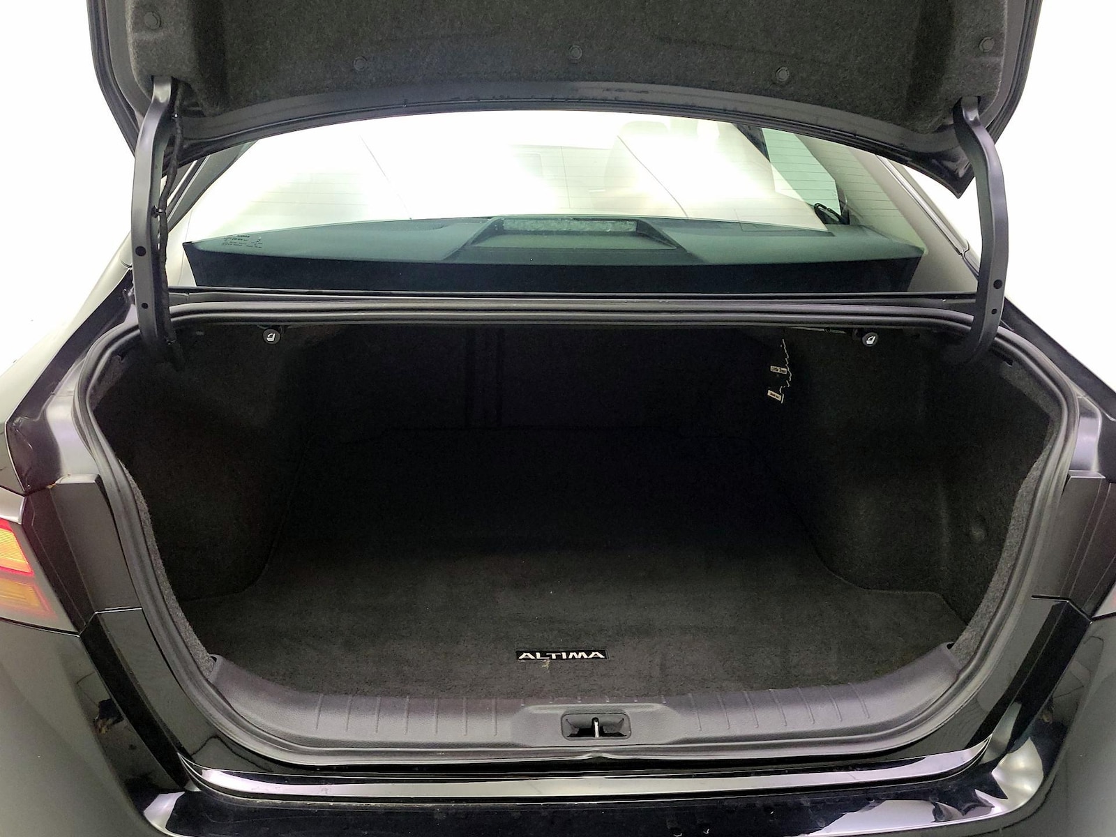 2020 Nissan Altima S - Photo 19