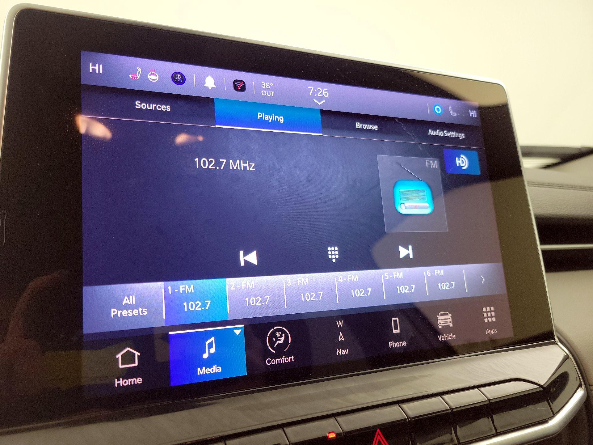 Thumbnail: 2022 Jeep Compass - 16